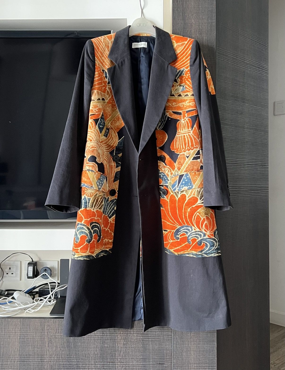 DRIES VAN NOTEN Women FW12 Japanese Print Overcoat