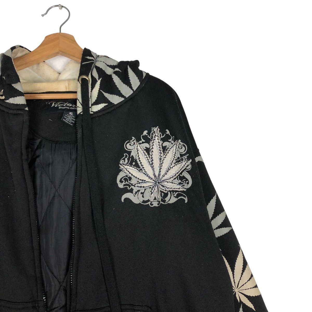 Japanese Brand 🔥Rare Big Logo Weed Logo Zipper Jacket Hoodie Victorious Size US XL / EU 56 / 4 - 7 Thumbnail