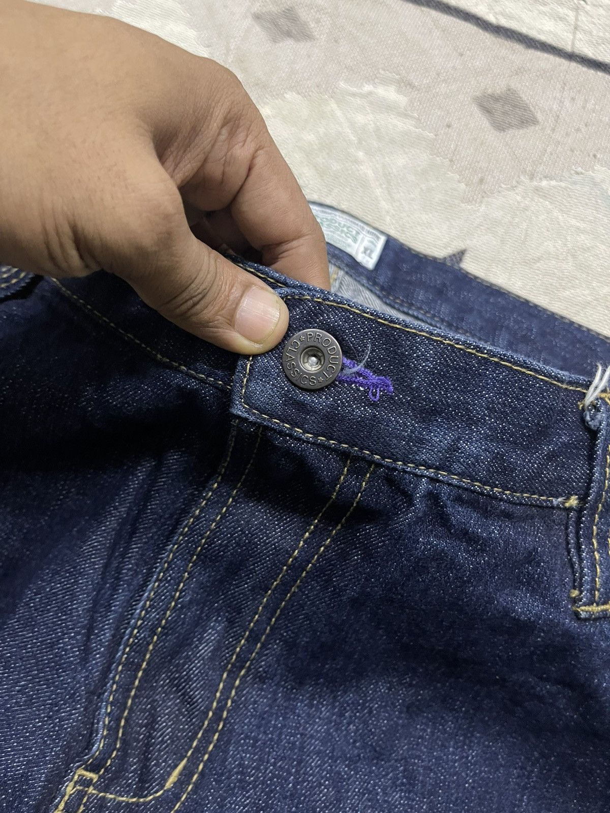Beauty Beast 00s UNDISPUTED CHAMP GENUINE PRODUCT EMBROIDERED LOGO JEANS Size US 35 - 12 Thumbnail