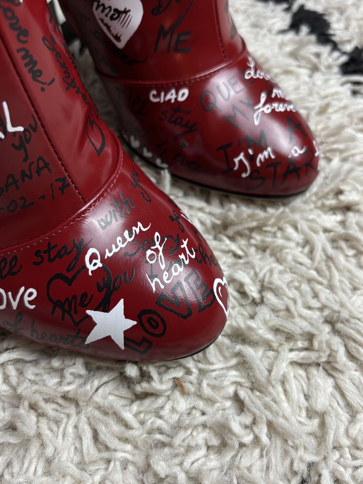 Dolce & Gabbana Dolce & Gabbana Patent Leather Graffiti Ankle Heeled Boots Size US 9 / IT 39 - 6 Thumbnail