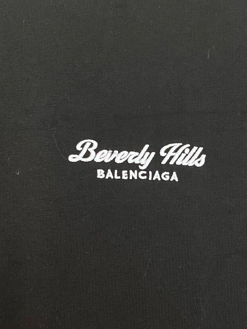 Balenciaga Balenciaga Solid Crew Neck Short Sleeve Tee Size US XS / EU 42 / 0 - 3 Thumbnail