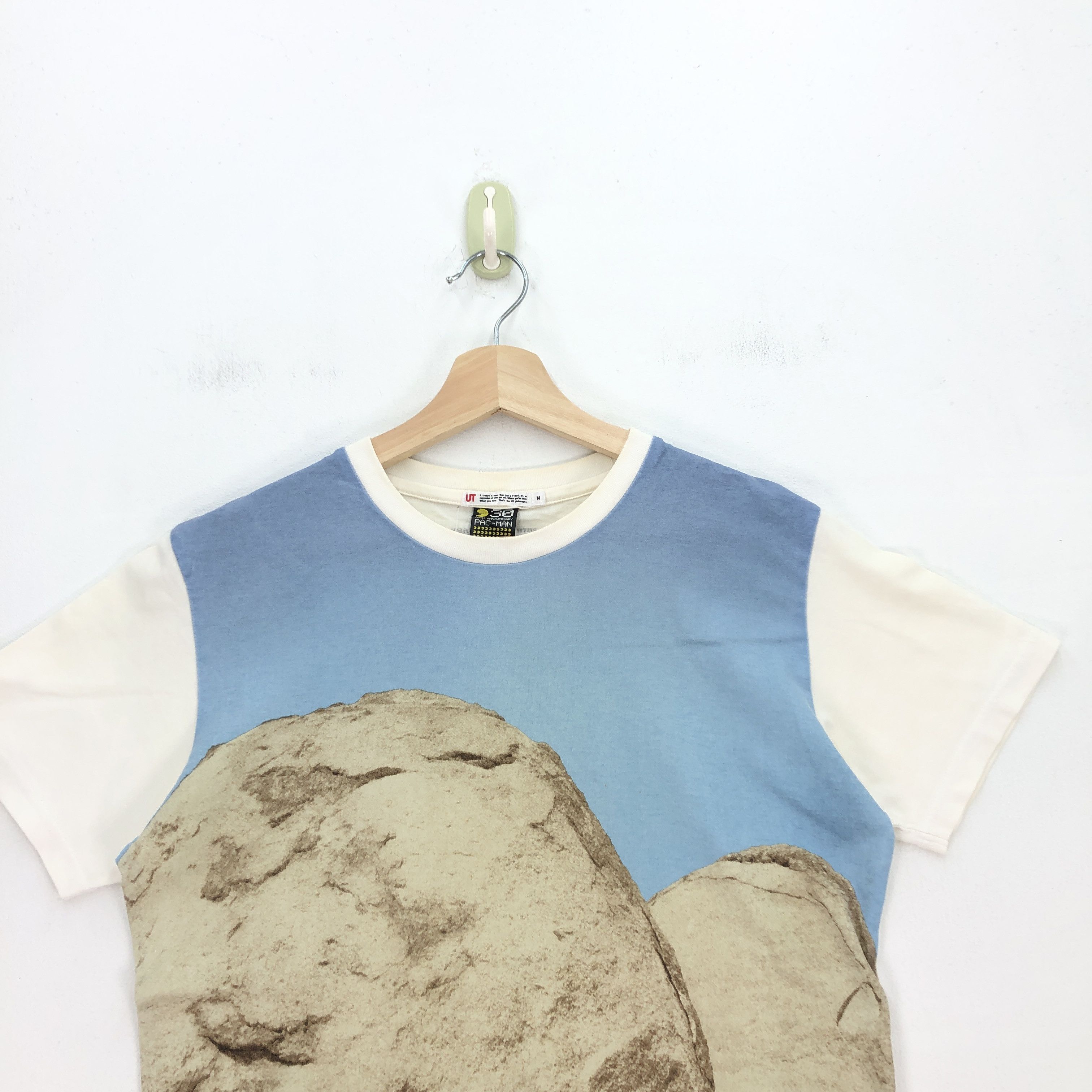 Japanese Brand Vintage Y2K Pacman T Shirt Japanese Games Bandai Namco Tees Size US S / EU 44-46 / 1 - 2 Thumbnail