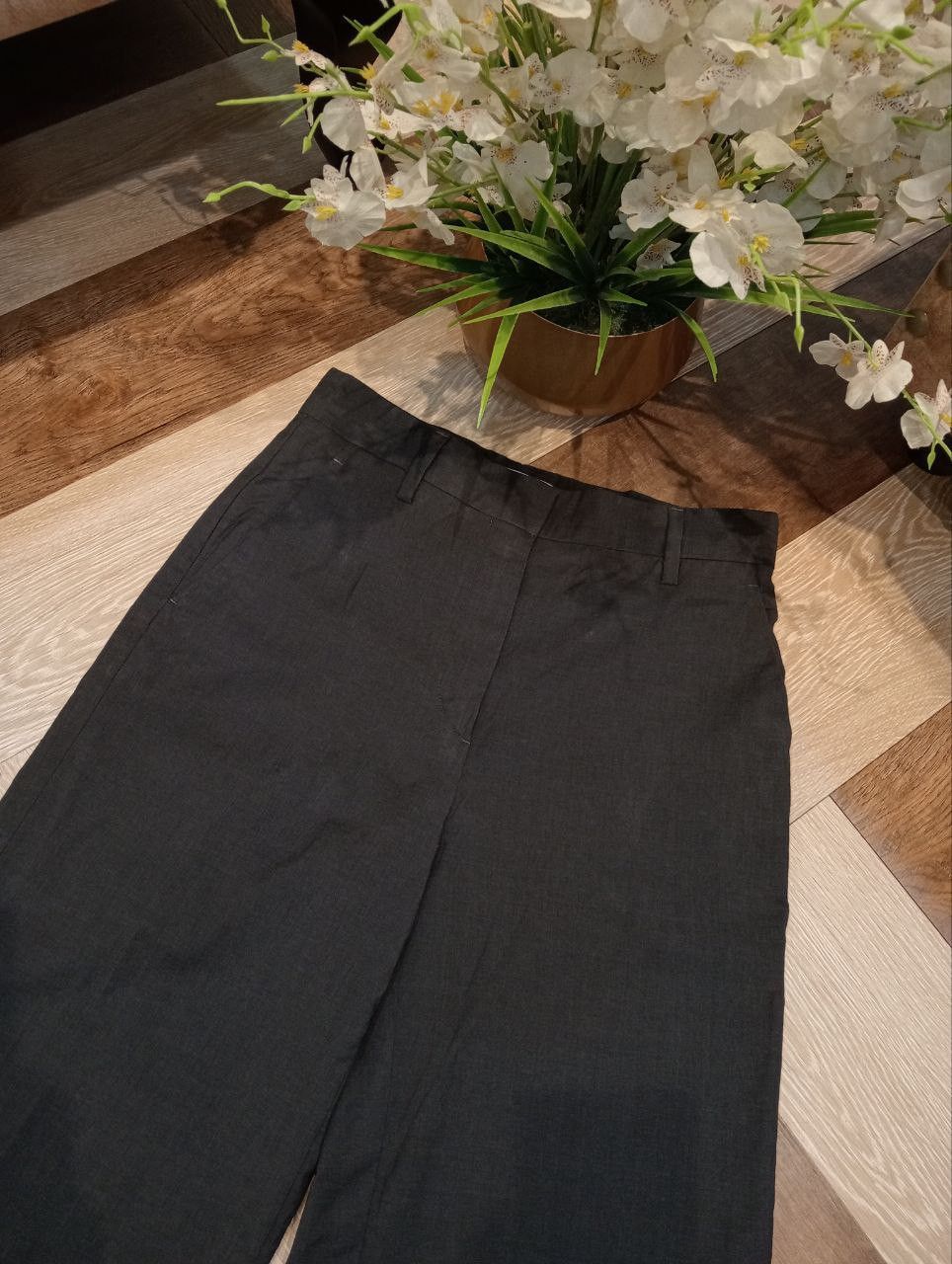 Prada PRADA MILANO WIDE LEG PANTS - SIZE 36 DARK GREY Size 25" / US 0 / IT 36 - 5 Thumbnail