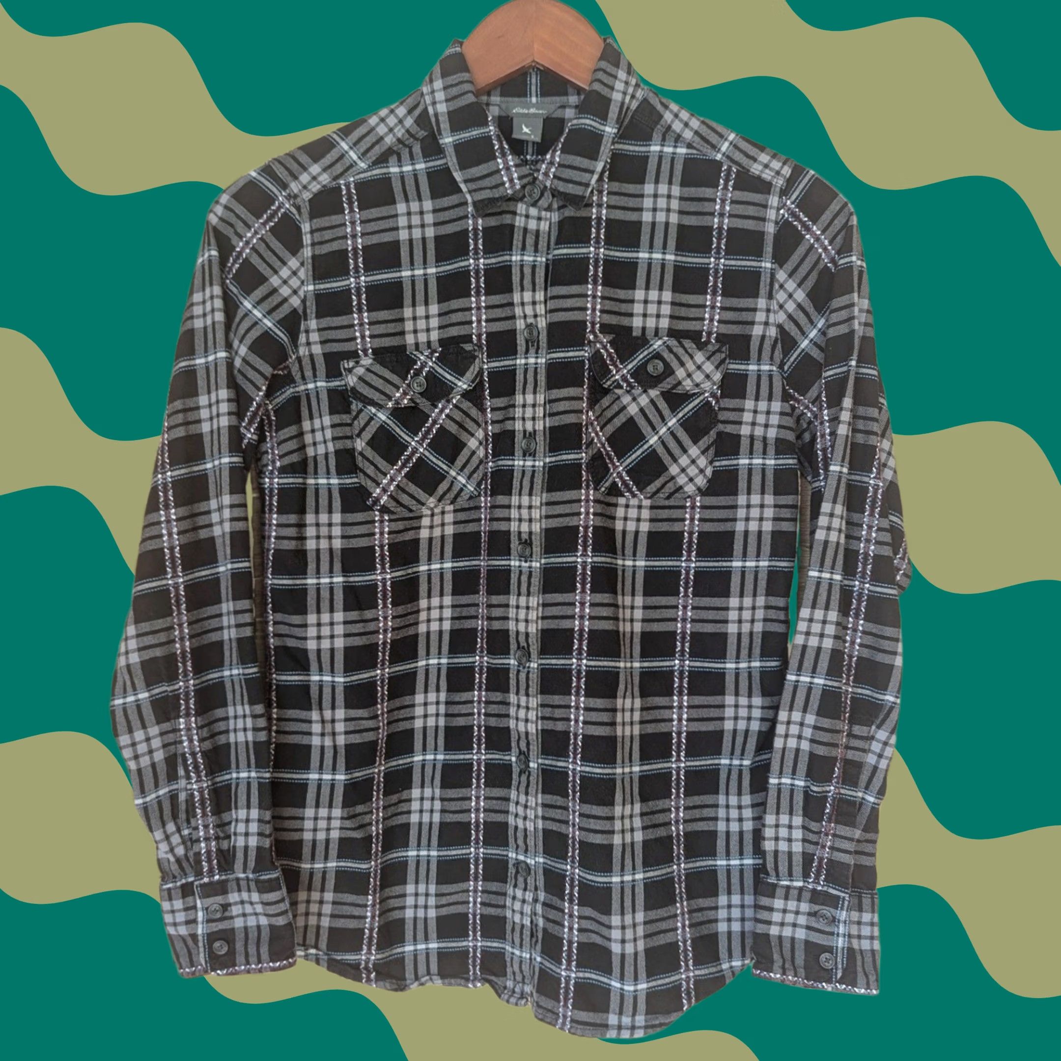 Eddie Bauer Eddie Bauer Womens Black Grey Plaid Flannel Button-Up Shirt Aztec Southwestern Shirt Womens S Black Plaid Aztec Grunge Casual Buttons Pocket S Size S / US 4 / IT 40 - 1 Thumbnail