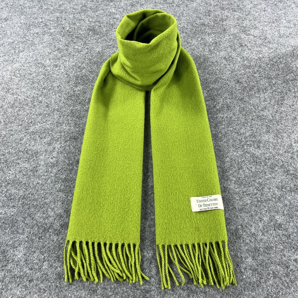 United Colors Of Benetton United Colors Of Benetton Scarf / Muffler / Neckwear T1421 Size ONE SIZE - 1 Thumbnail