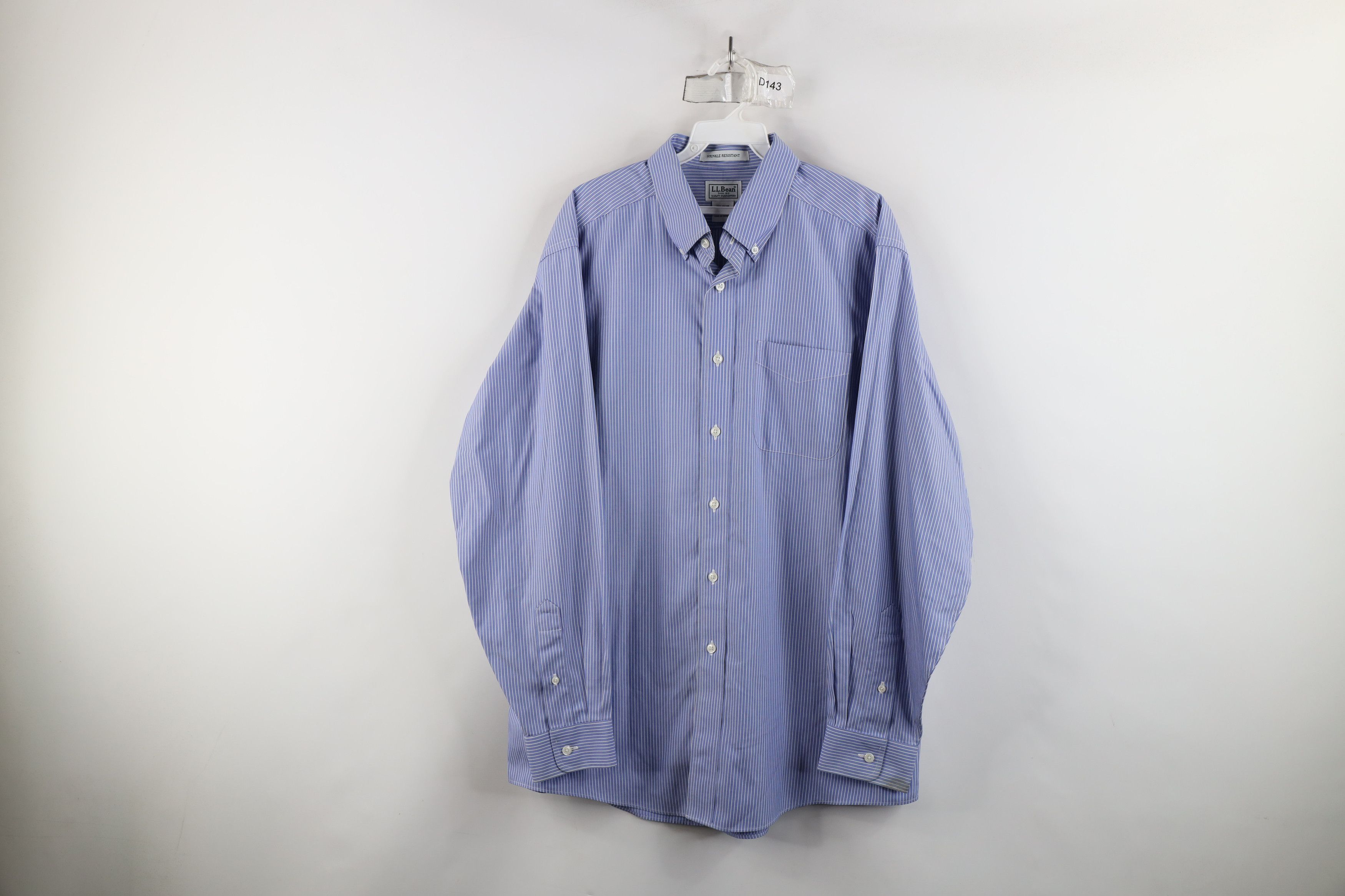 L.L. Bean × Vintage Vintage LL Bean Fitted Pinstriped Collared Button Down Shirt Size US M / EU 48-50 / 2 - 1 Thumbnail