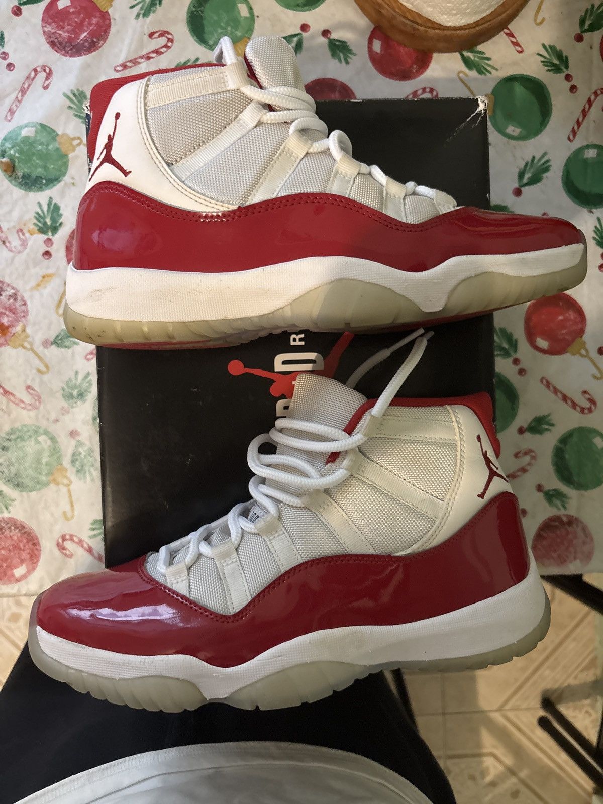 Jordan Brand × Nike JORDAN 11 CHERRY MENS US 9.5 Size US 9.5 / EU 42-43 - 2 Thumbnail