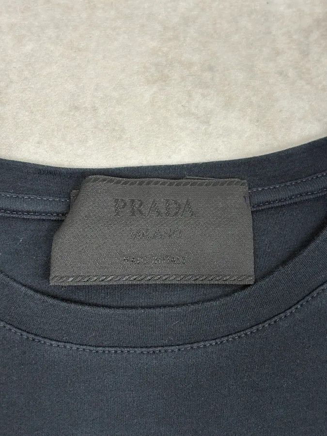 Prada 2000s Prada Black Minimalist Longsleeve T-Shirt Size US S / EU 44-46 / 1 - 8 Thumbnail