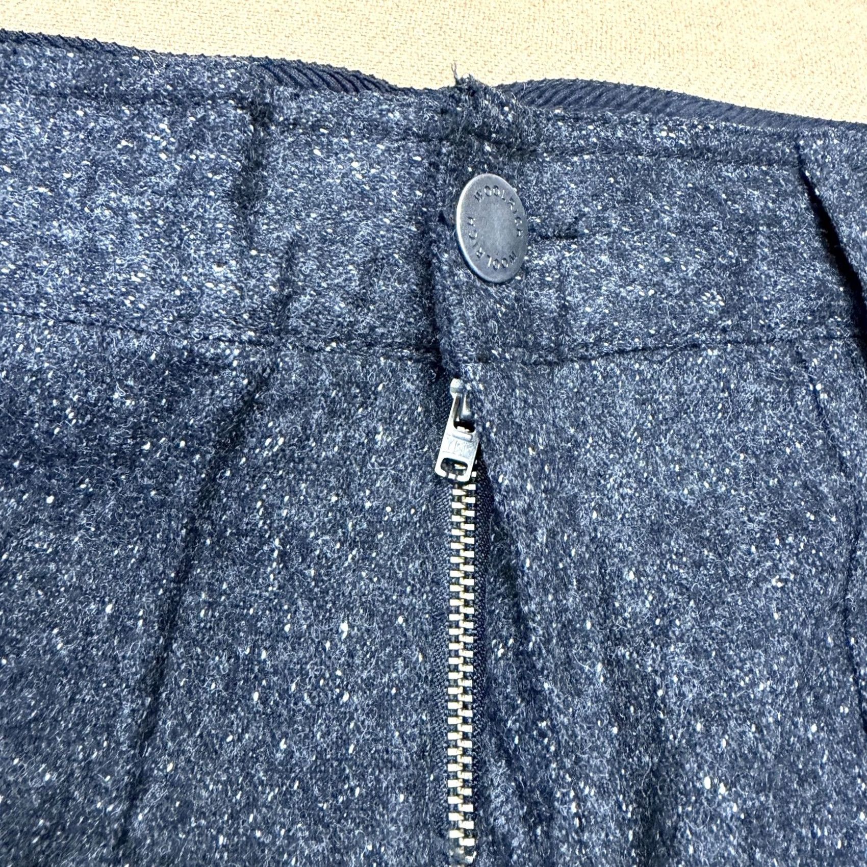 Vintage Woolrich Skirt Womens 14 Gray Onyx Wool Blend Lined Tweed Pockets 5063 Size 36" / US 14 / IT 50 - 6 Thumbnail