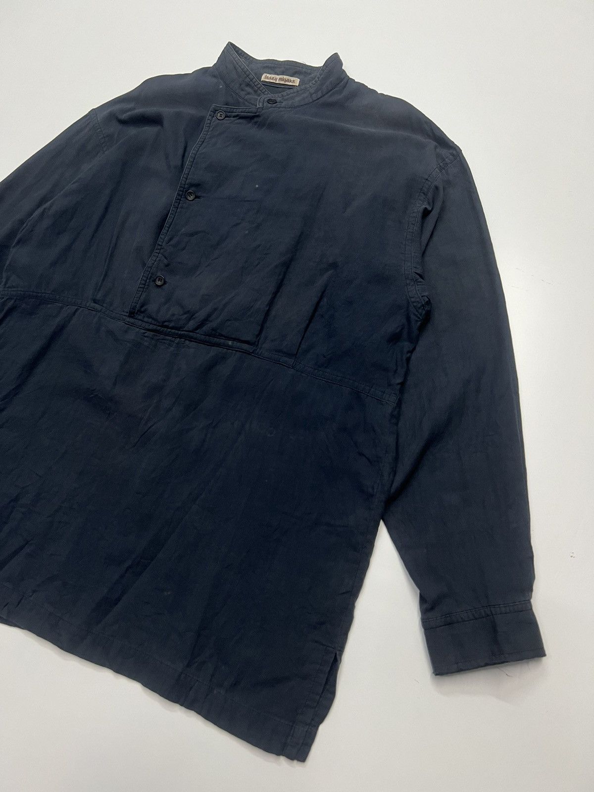 Issey Miyake ISSEY MIYAKE SHIRT HALF BUTTON Size M / US 6-8 / IT 42-44 - 4 Thumbnail