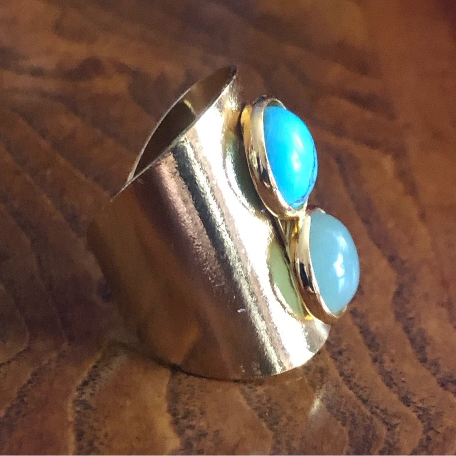 Jewelry Wide gold band duo howlite opalite cabochon ring Size ONE SIZE - 2 Thumbnail