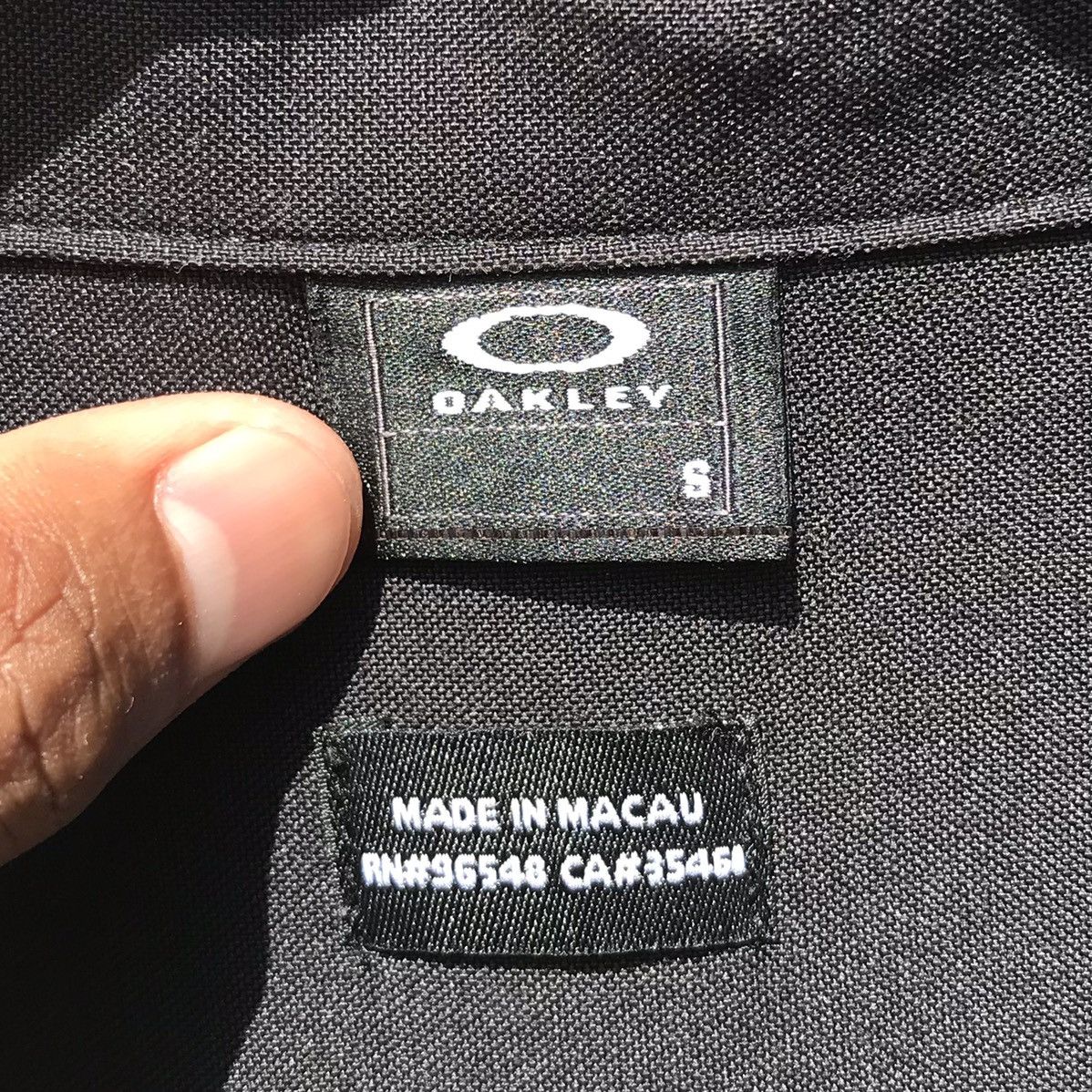 Oakley Vintage Oakley Shirt Button Oakley Fashion Brand Size US S / EU 44-46 / 1 - 11 Thumbnail