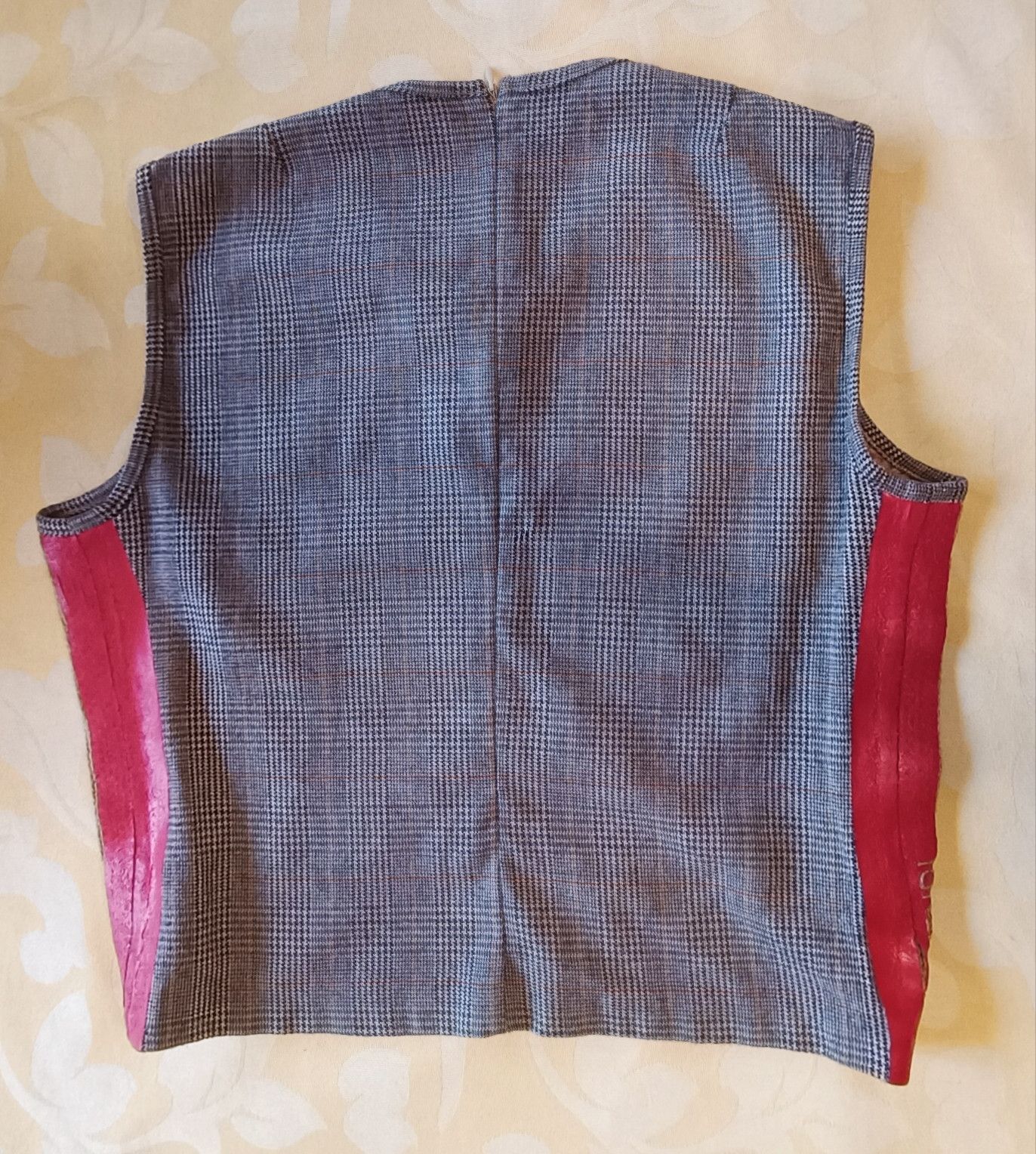 Fendi Top - Camel wool knit front / Prince of Wales check back. Size M / US 6-8 / IT 42-44 - 25 Thumbnail