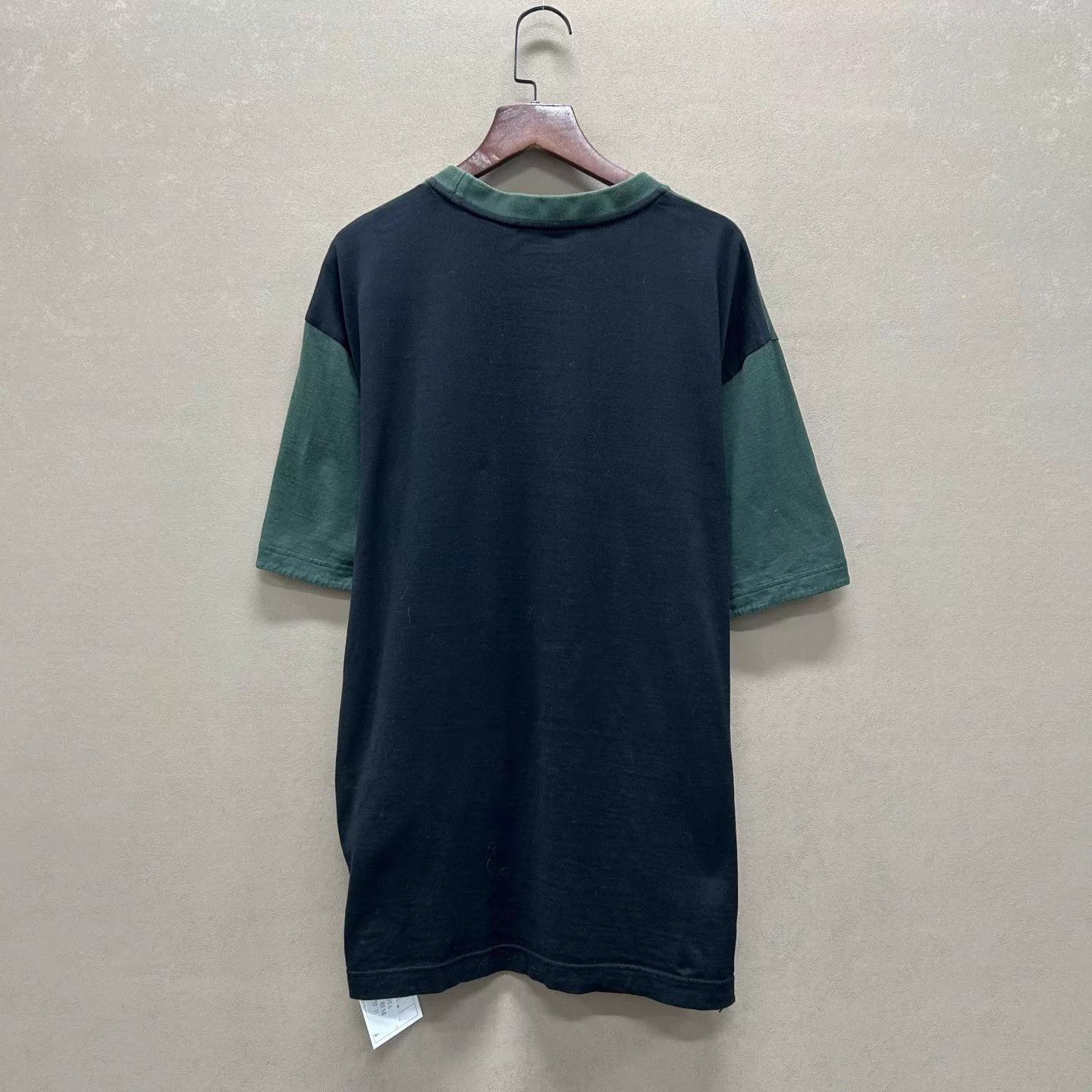 Prada Prada 98 new color blocked chest print short sleeve L Size US L / EU 52-54 / 3 - 2 Thumbnail