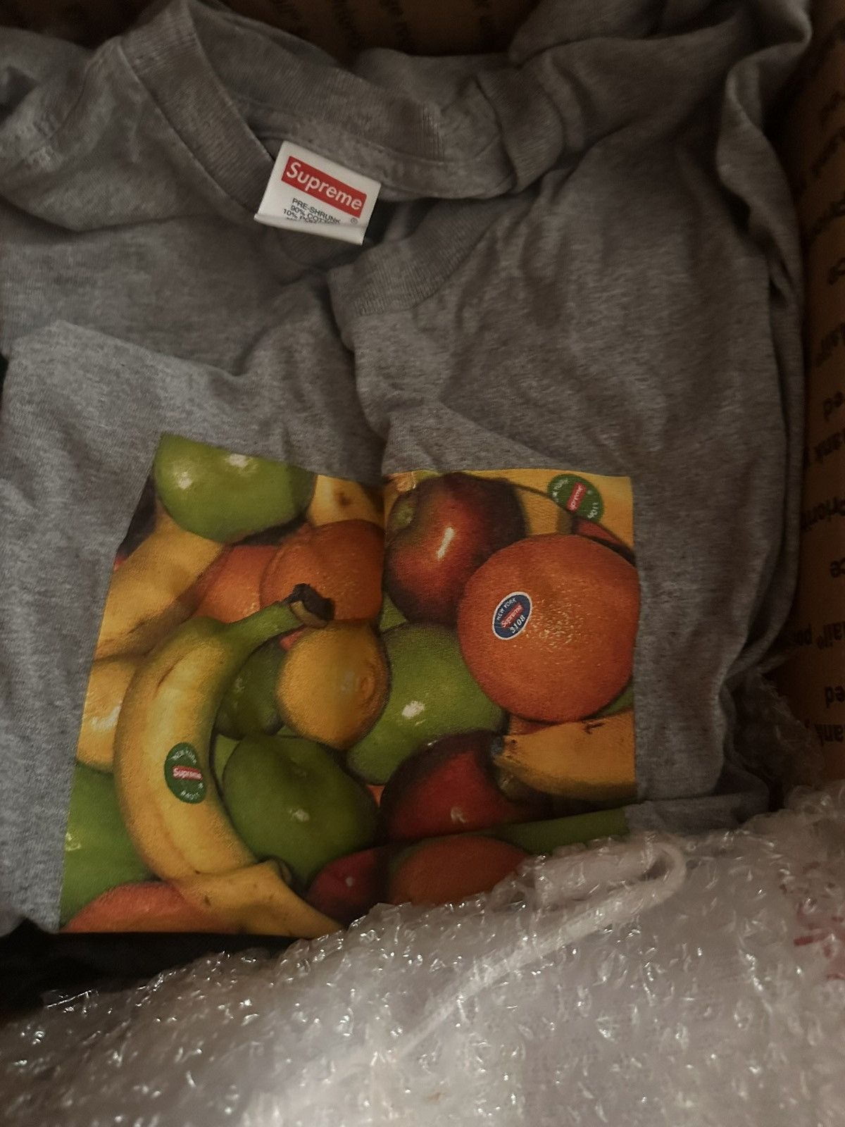 Supreme Supreme fruit tee Size US M / EU 48-50 / 2 - 2 Thumbnail