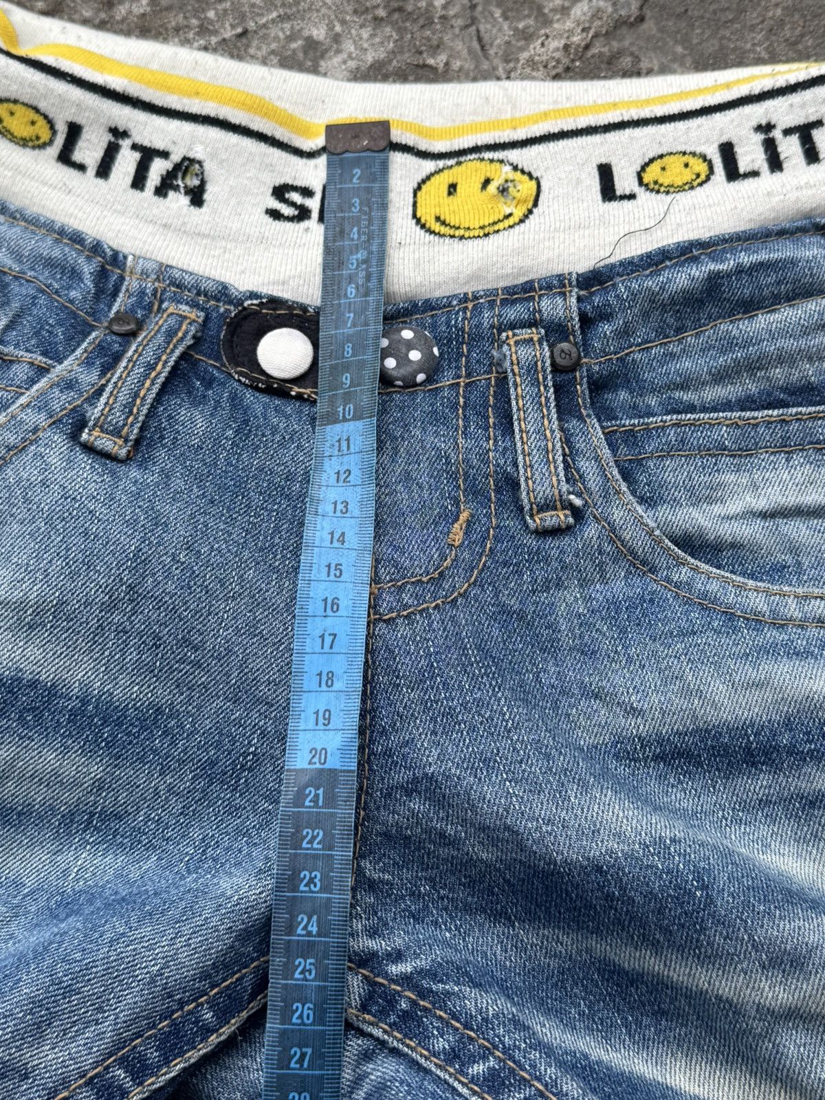 Hysteric Glamour Yoshitomo Nara Lolita Smile Jeans Archived Size US 28 / EU 44 - 8 Thumbnail