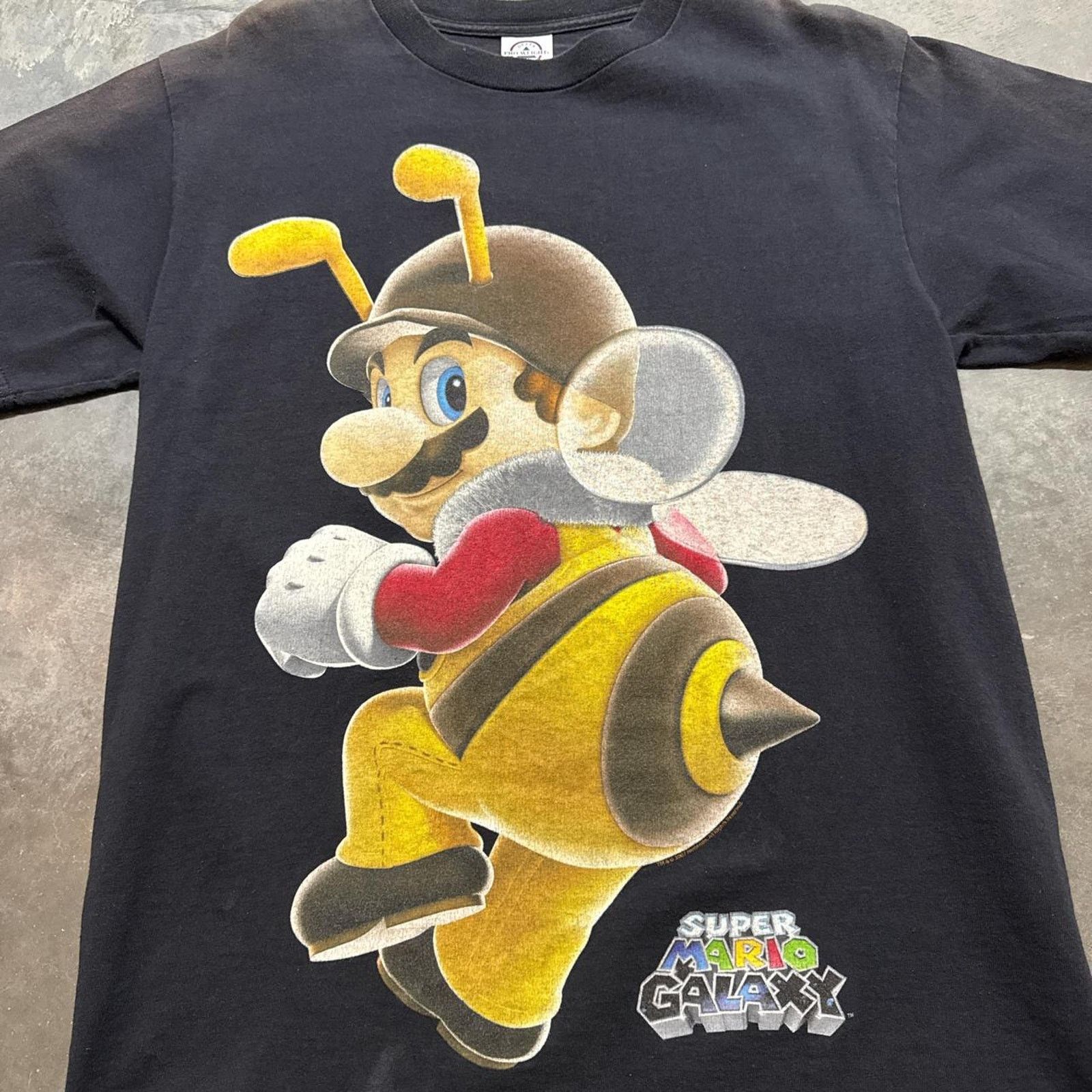 Nintendo × Vintage Vintage Super Mario Galaxy Nintendo Graphic T-Shirt Size US M / EU 48-50 / 2 - 2 Thumbnail