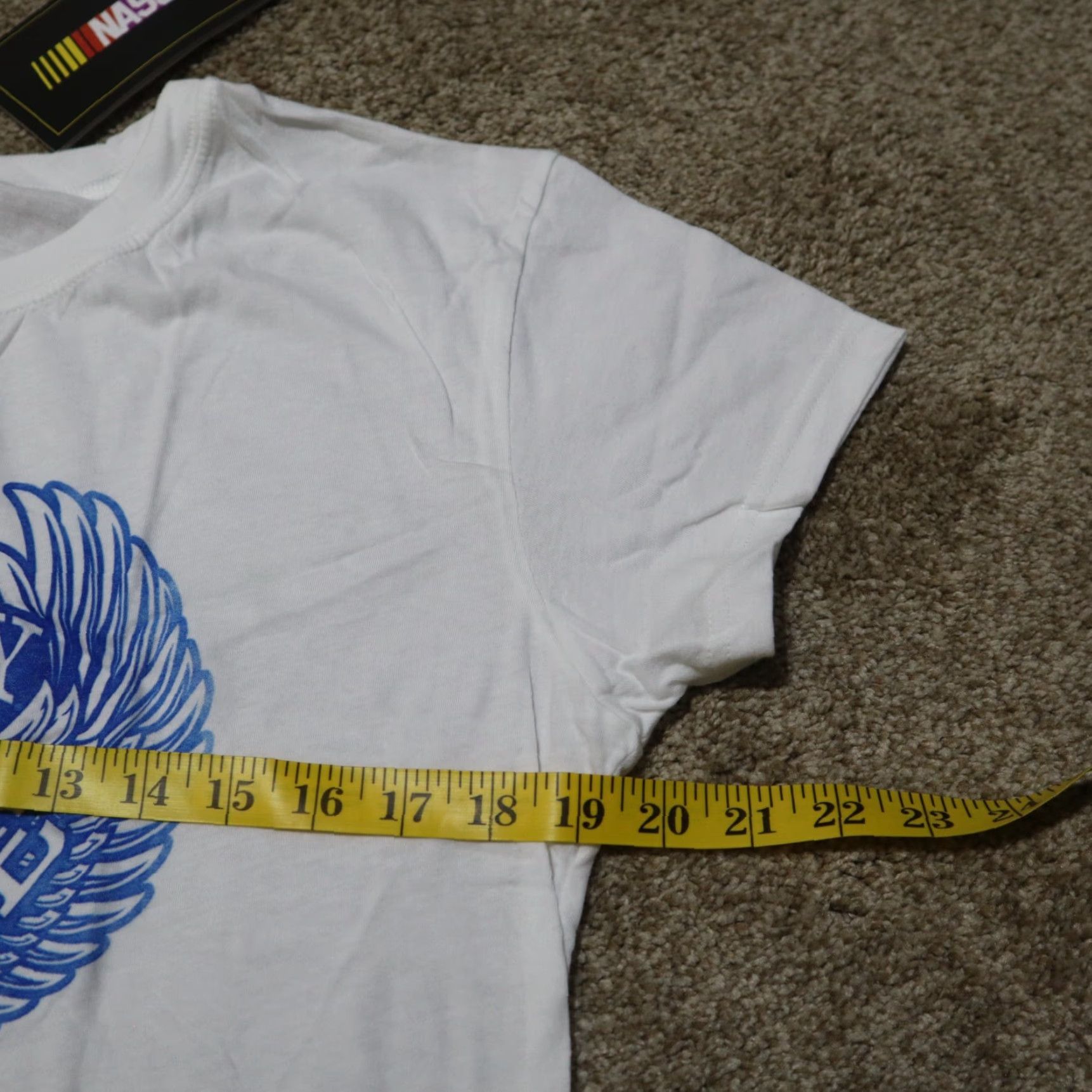 NASCAR VINTAGE NASCAR T-Shirt Women's Large White 2XL XXL NASCAR Graphic Print 2000s Women Mens Girls Size L / US 10 / IT 46 - 7 Thumbnail