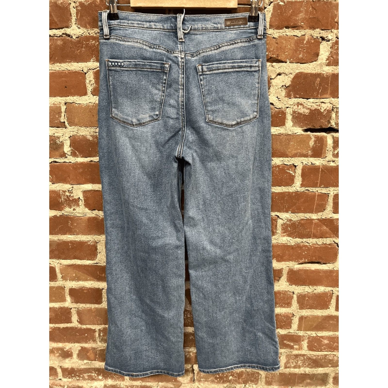 Vintage BLANKNYC Womens 28 The Chrystie High Rise Cropped Wide Leg Jeans Blue Womens Size ONE SIZE - 4 Thumbnail
