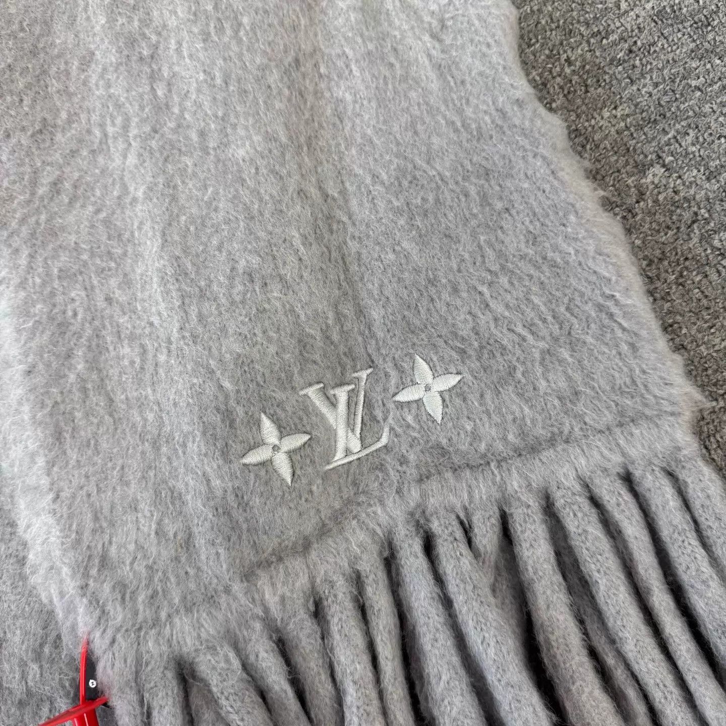 Louis Vuitton LV Gray Embroidered Logo Tassel Cashmere Scarf Size ONE SIZE - 3 Thumbnail