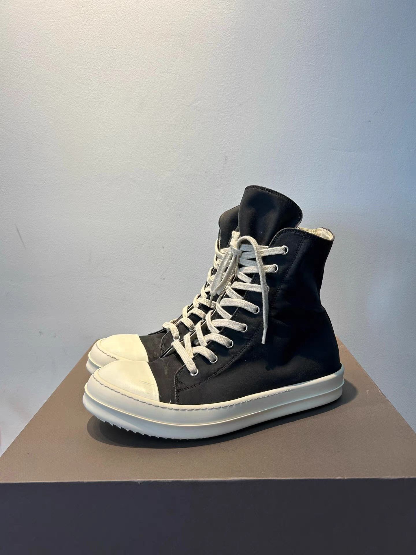 Rick Owens Rick Owens DRKSHDW Turbo Sneakers Size US 8.5 / EU 41-42 - 1 Thumbnail