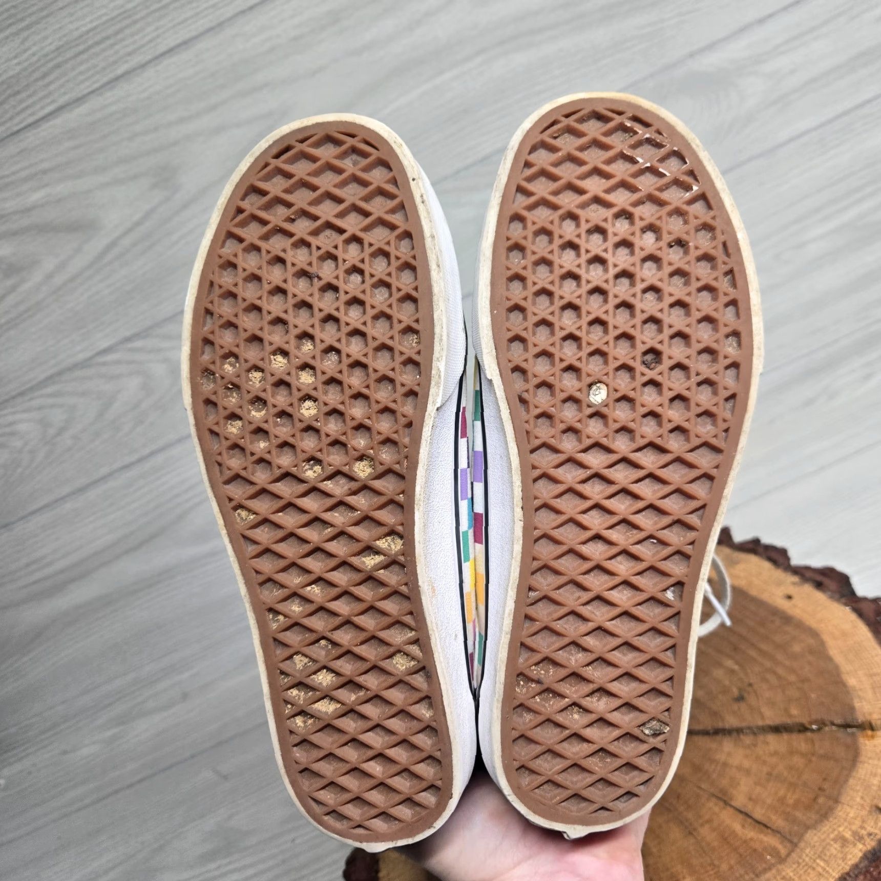Vans VANS Old Skool Shoe Womens 8.5 Multicolor Rainbow Checkerboard Low Top Han US Missy 8.5 Shoes Sneaker Casual Colorful Rainbow 90s? Size M / US 6-8 / IT 42-44 - 7 Thumbnail