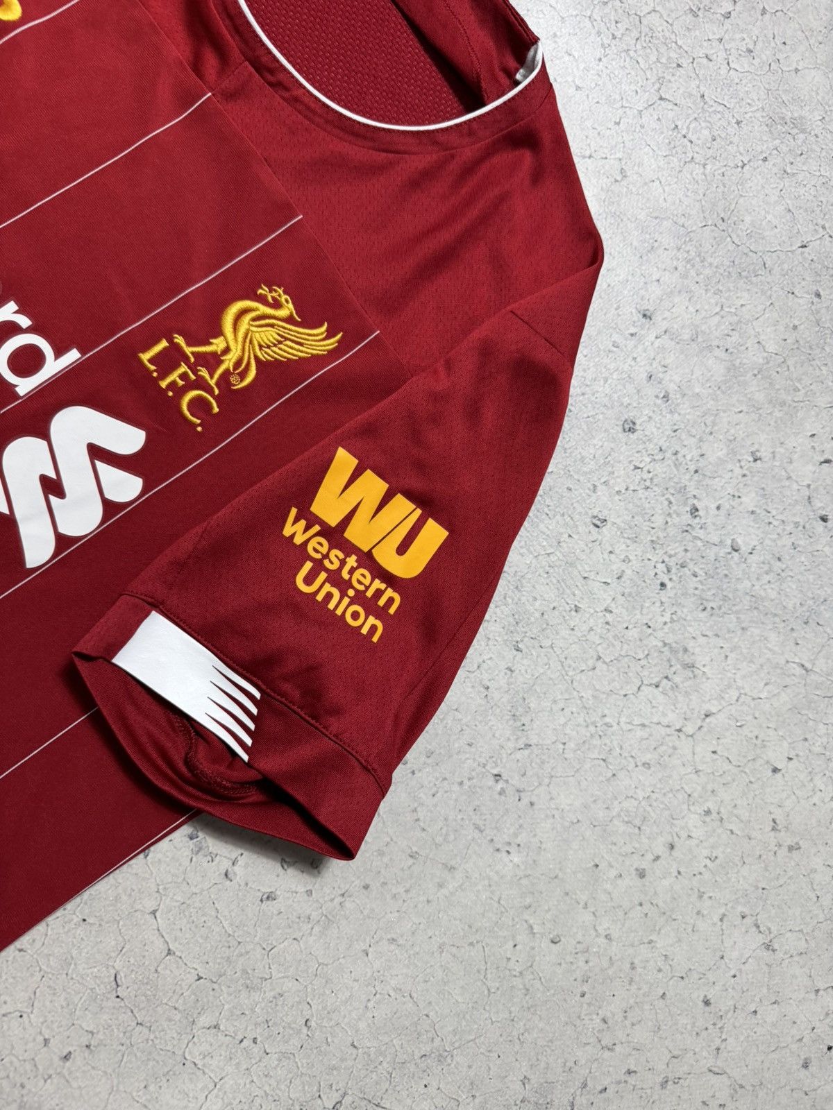 New Balance New Balance FC Liverpool 2019/2020 Soccer Jersey Football Size US M / EU 48-50 / 2 - 6 Thumbnail