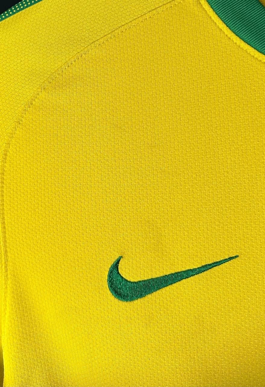 Nike BRAZIL 2010 - 2011 home FOOTBALL Shirt soccer jersey NIKE Size US M / EU 48-50 / 2 - 2 Thumbnail