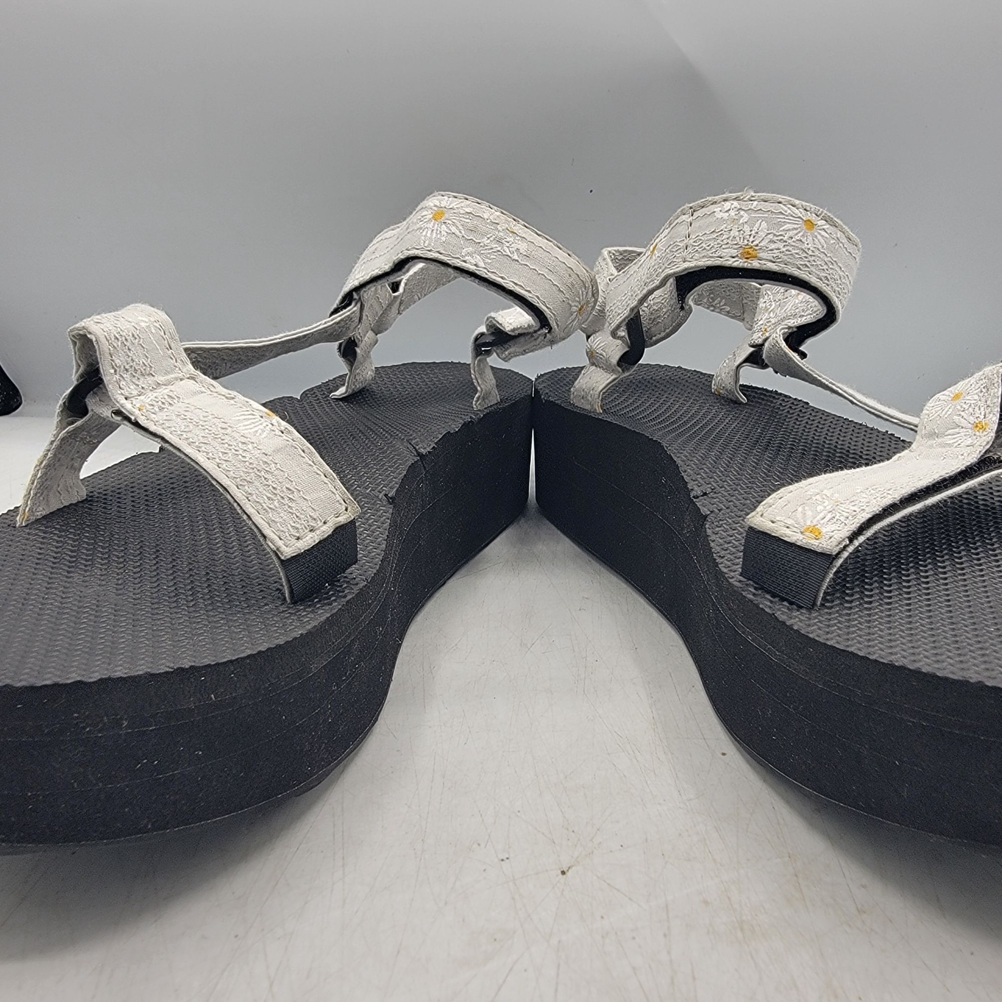 Teva Teva Flatform Universal Gloriosa Womens 11 Platform Floral S Size US 11 / IT 41 - 3 Thumbnail