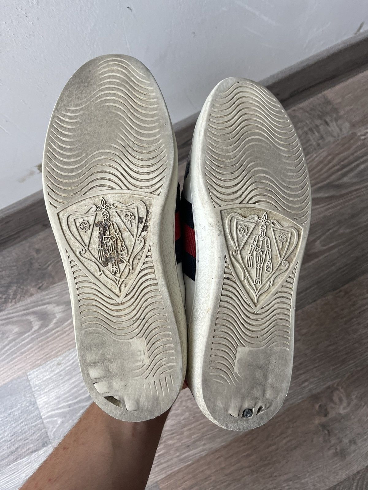 Gucci Gucci White Leather Wolf Print Ace Sneakers Size 5 women’s Size US 5 / IT 35 - 7 Thumbnail