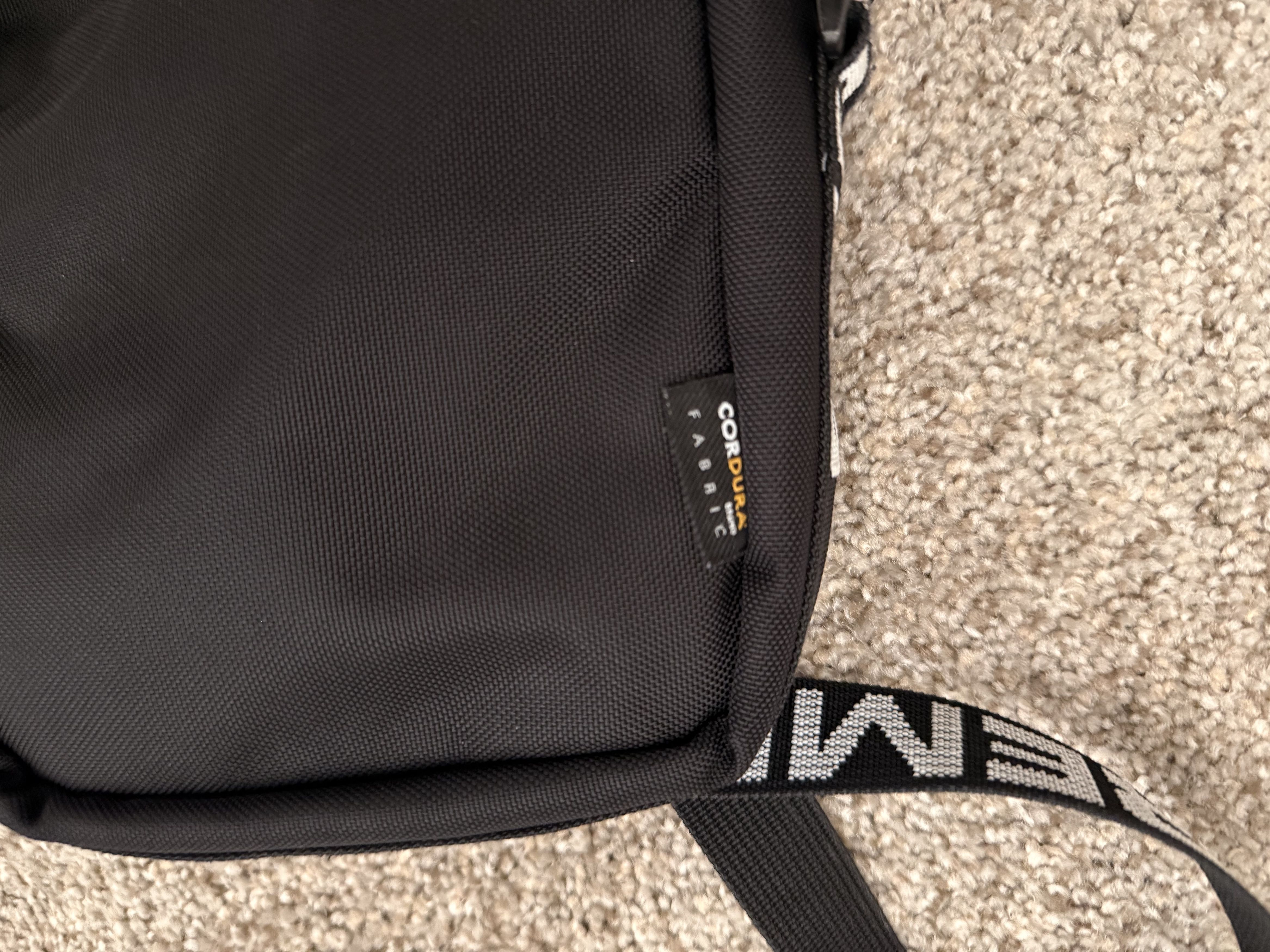 Supreme Supreme Shoulder Bag Size ONE SIZE - 4 Thumbnail