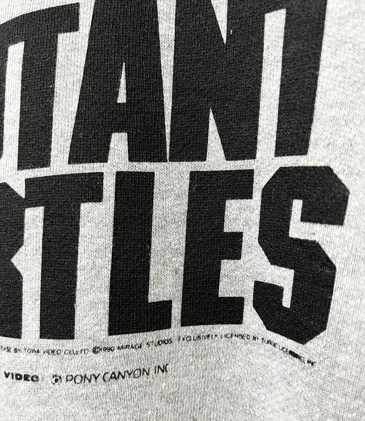 Vintage VINTAGE 90s MUTANT TURTLES TMNT TOWA VIDEO MOVIE SWEATSHIRT Size US L / EU 52-54 / 3 - 9 Thumbnail