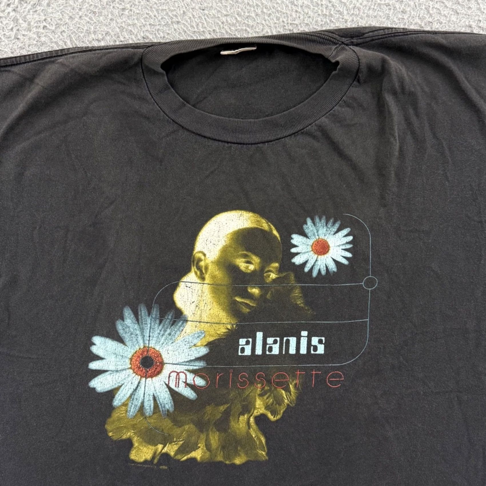 Vintage VINTAGE Alanis Morissette Shirt Mens XL Black Tour Grunge Concert Band 90s Music Size US XL / EU 56 / 4 - 3 Thumbnail