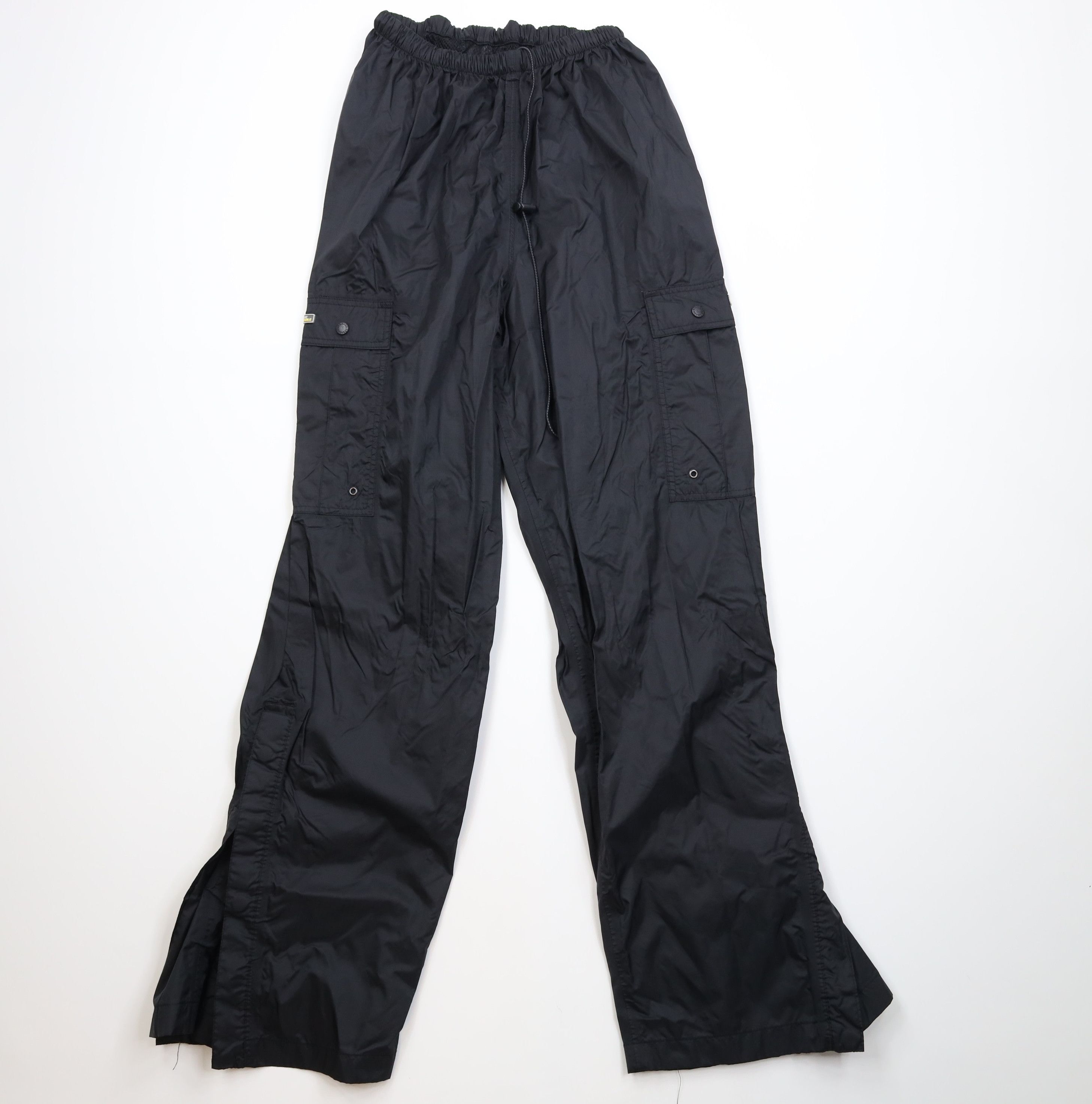 Vintage Vintage 90s Streetwear Wide Leg Waterproof Rain Cargo Pants Size US 34 / EU 50 - 1 Thumbnail