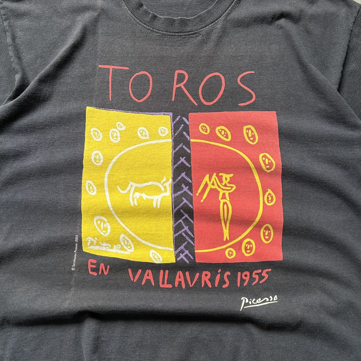 Band Tees × Vintage Vintage 90s Picasso TOROS EN VALLAURIS 1995 Art T Shirt Fade Size US XL / EU 56 / 4 - 5 Thumbnail