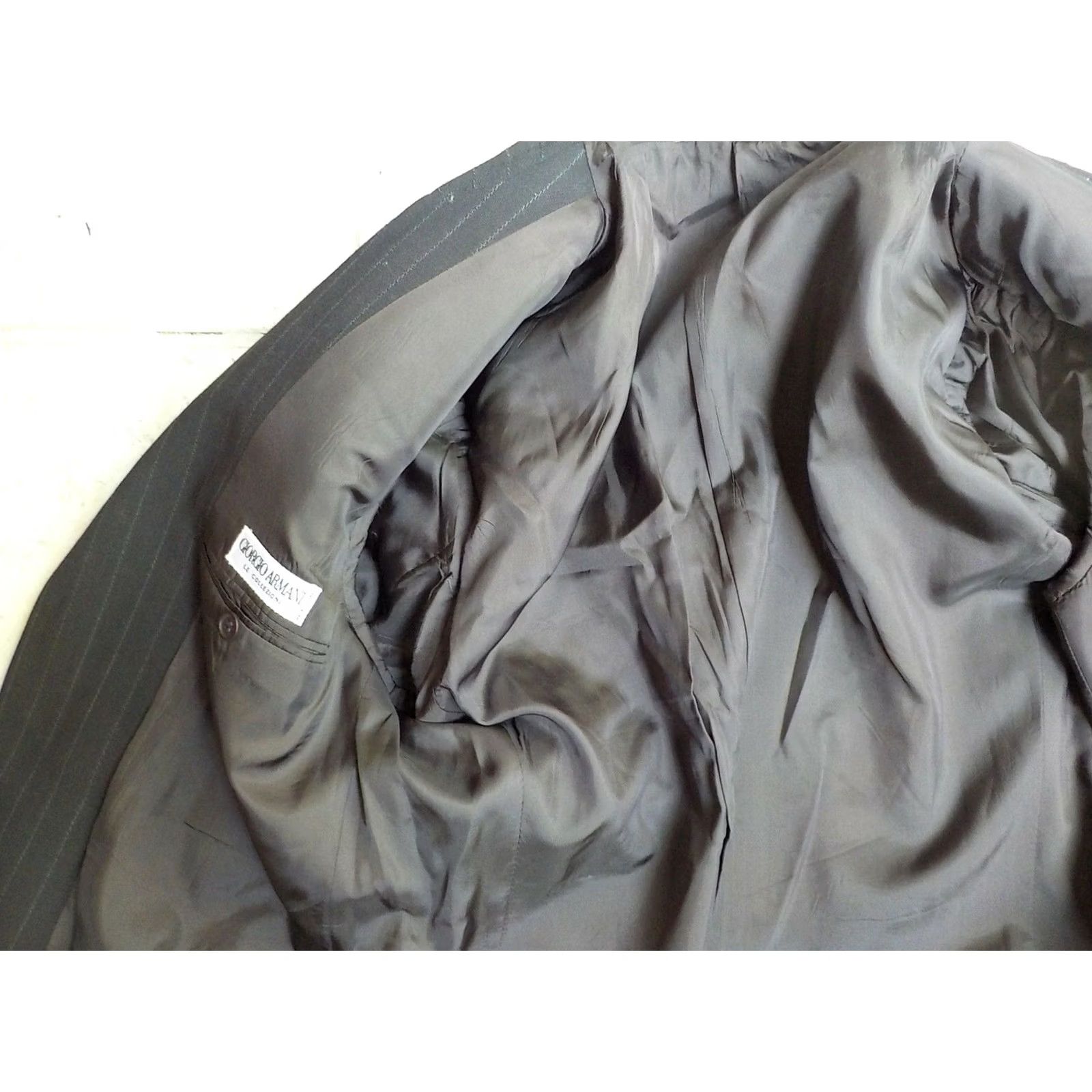 Giorgio Armani Giorgio Armani Brown Pinstriped 3 Button Blazer Virgin Wool 40R Italy Mens Size 40R - 5 Thumbnail