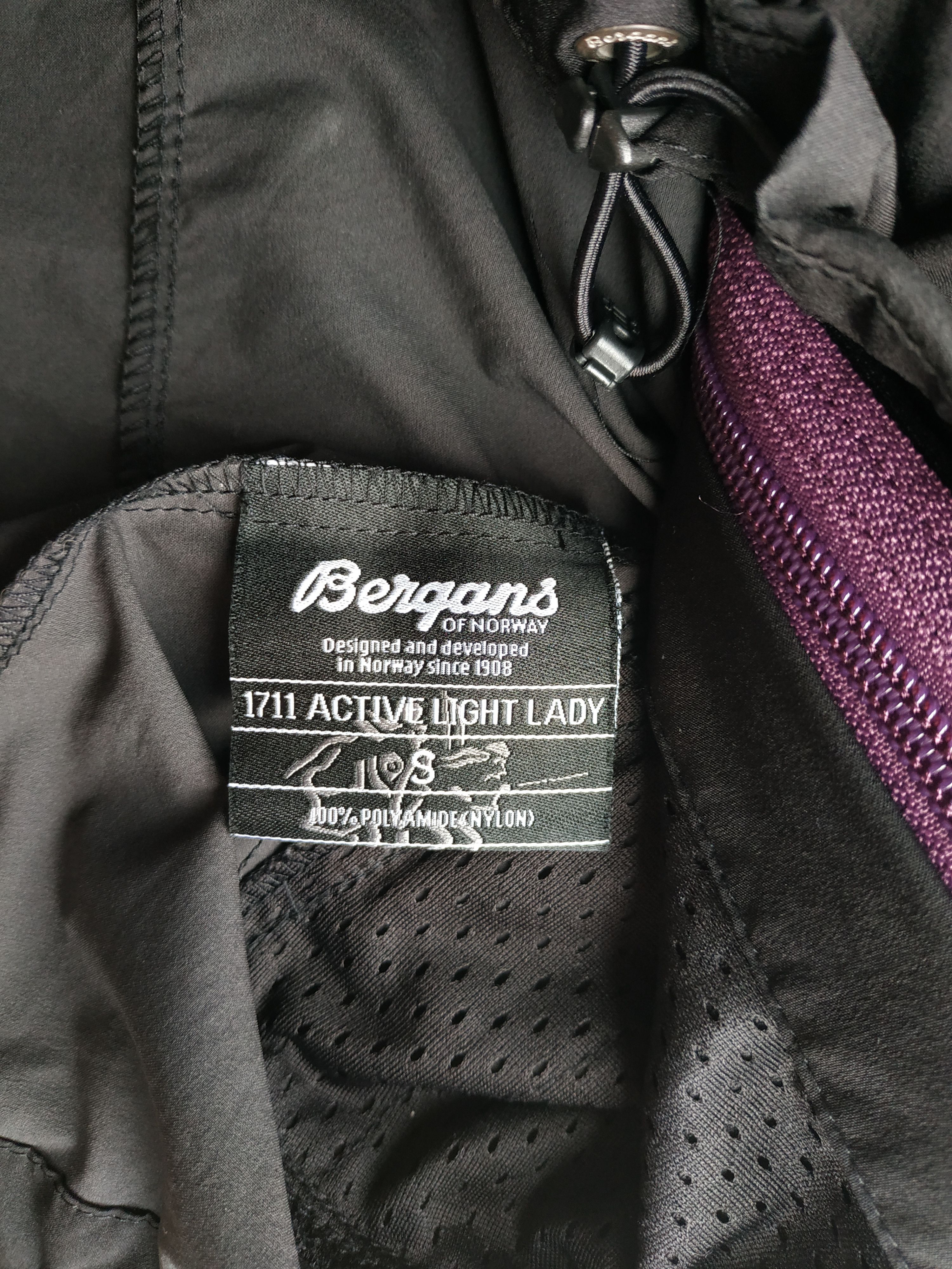 Bergans of Norway Bergans of Norway Women's Windstopper Laght Jacket, s. SMALL Size S / US 4 / IT 40 - 11 Thumbnail