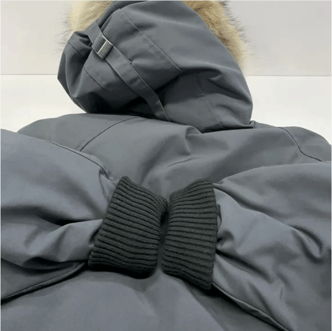 Canada Goose casual jacket Size US M / EU 48-50 / 2 - 10 Thumbnail