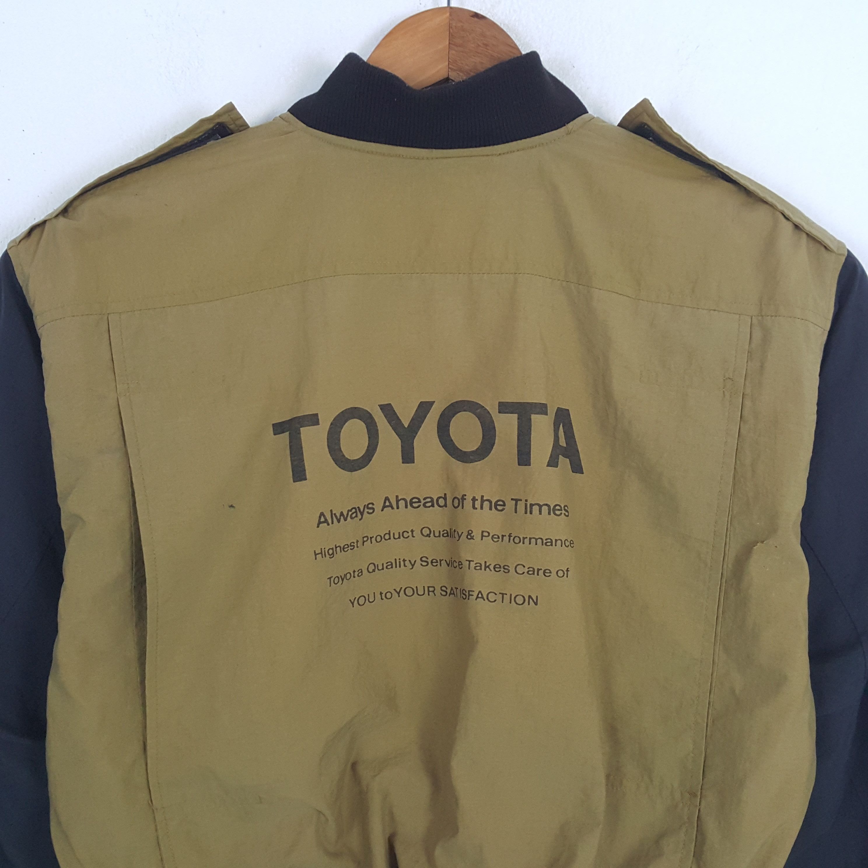 Japanese Brand × Vintage Vintage TOYOTA Japanese Racing Team Jacket Size US M / EU 48-50 / 2 - 2 Thumbnail