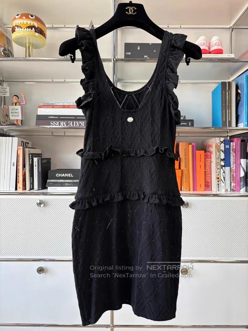 Chanel Chanel 22m black diamond ruffle sleeveless dress Size XS / US 0-2 / IT 36-38 - 1 Thumbnail