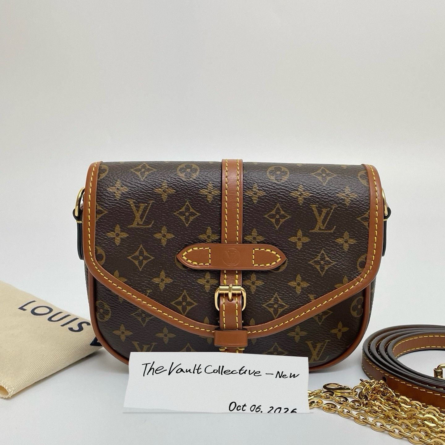 Louis Vuitton LOUIS VUITTON SAUMUR dark browncoated canvas monogram crossbody bag gold hardwar Size ONE SIZE - 1 Thumbnail