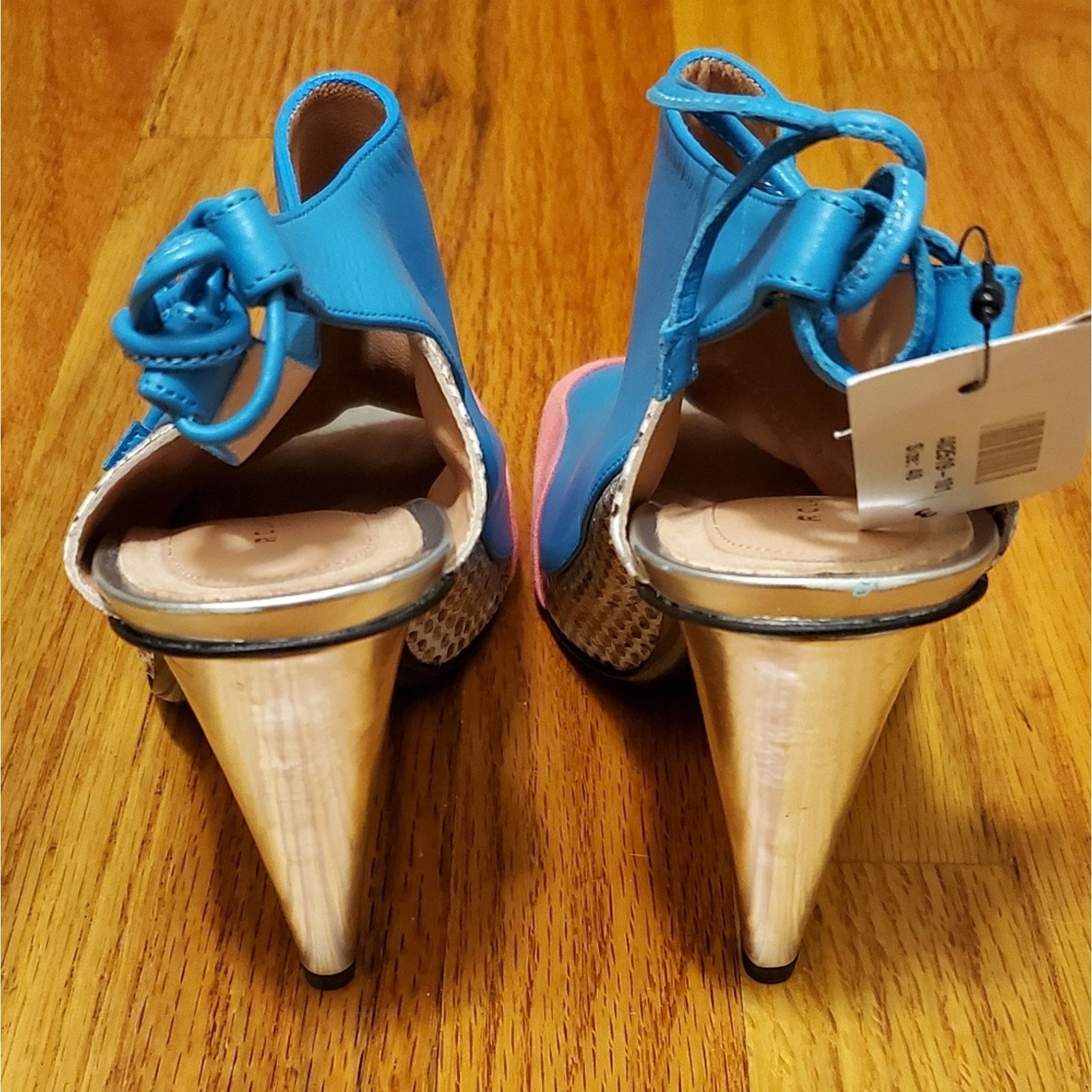 Roland Mouret Roland Mouret Bright Blue Peep Toe Heels Size 40 EU Size US 9 / IT 39 - 2 Thumbnail