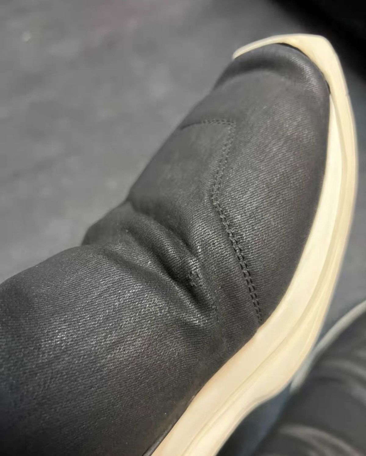 Rick Owens Rick Owens DRKSHDW Waxed Canvas Sneakers Size US 9 / EU 42 - 7 Thumbnail