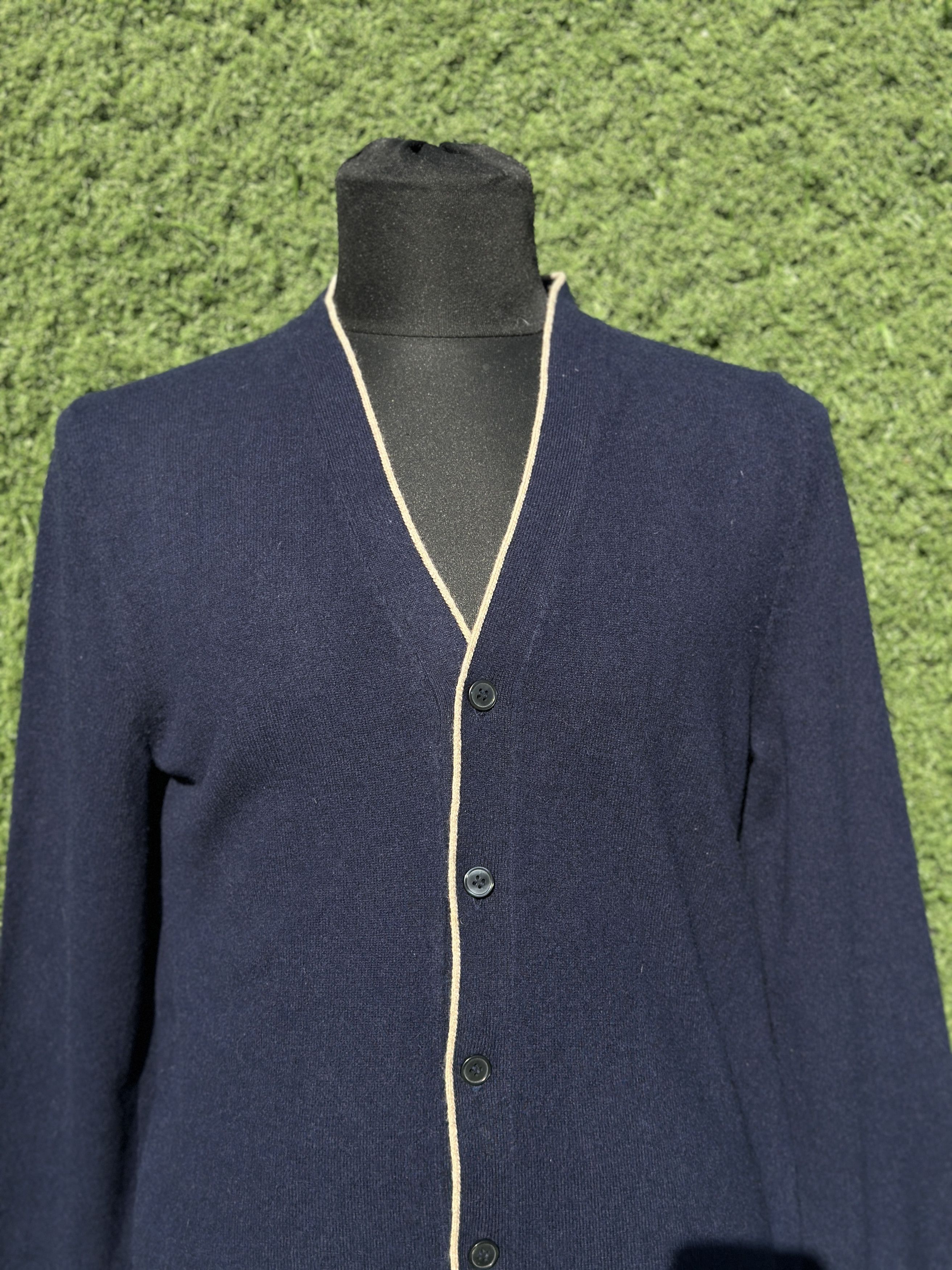 Iris von Arnim IRIS VON ARNIM 100% Cashmere V Neck Cardigan Sweater Size M Size M / US 6-8 / IT 42-44 - 6 Thumbnail