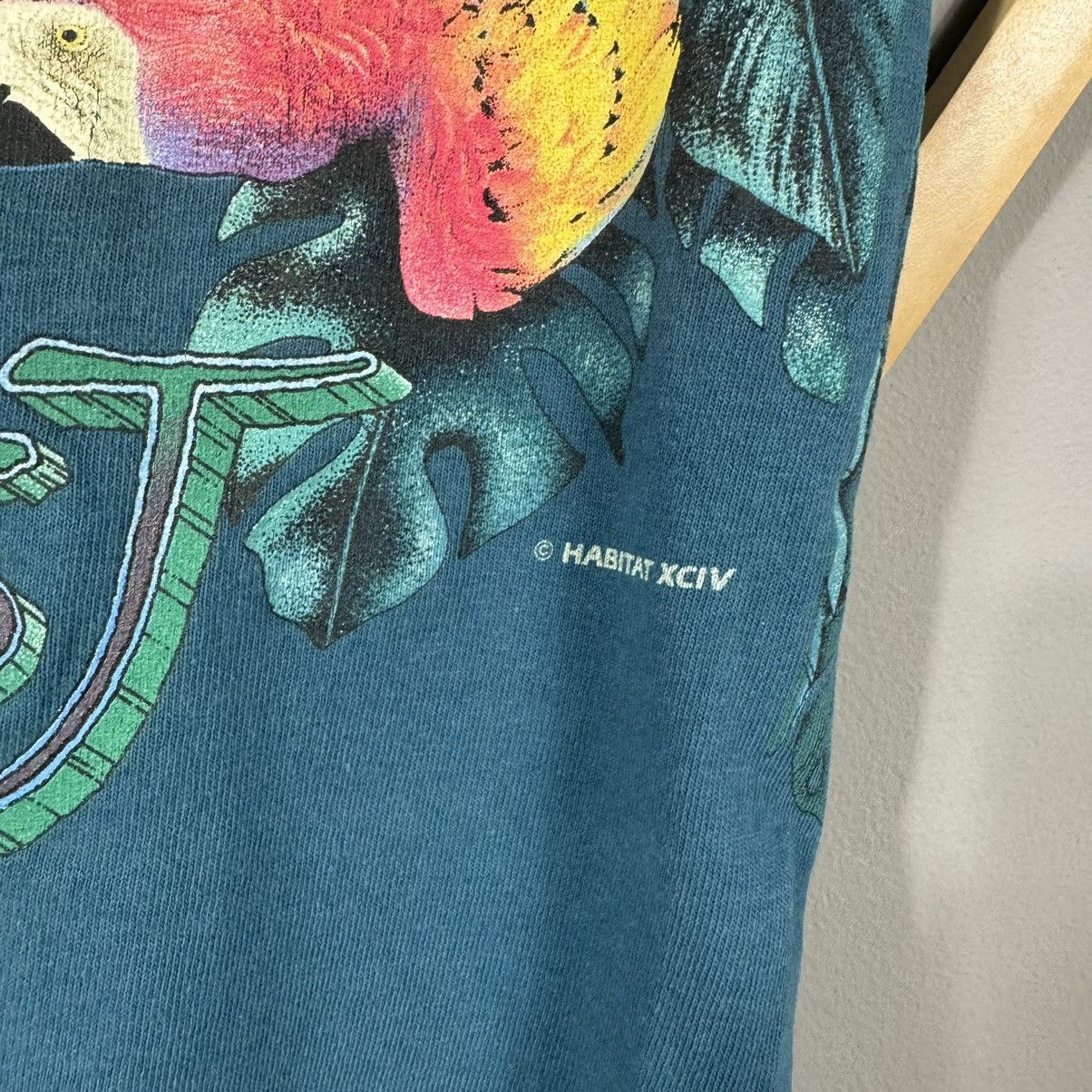 Habitat × Vintage Vintage 90s Habitat Bronx Zoo Wake Up the Rainforest T-Shirt Size US S / EU 44-46 / 1 - 3 Thumbnail