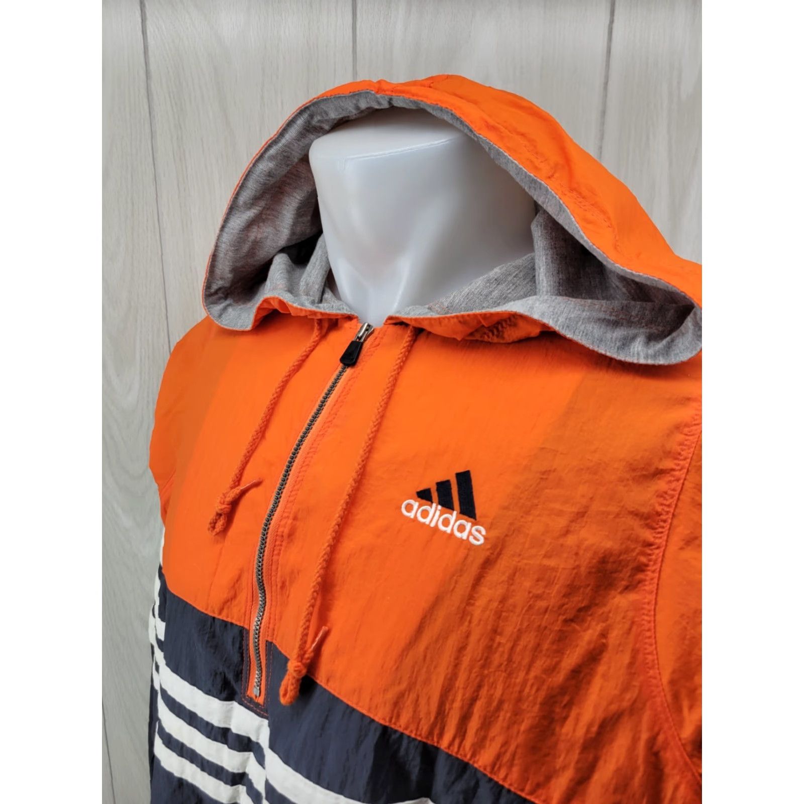 Adidas VINTAGE Adidas Windbreaker Shirt Jacket 1/4 Zip Nylon Pullover Orange Gray L Mens Size US L / EU 52-54 / 3 - 3 Thumbnail