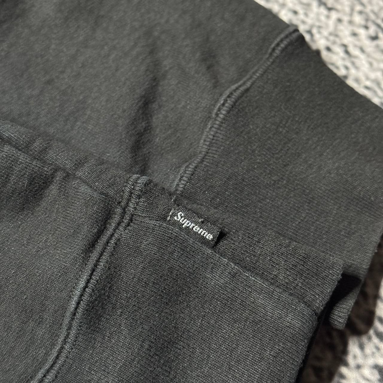 Supreme Veru rare Supreme Marvin Hoodie Size US M / EU 48-50 / 2 - 5 Thumbnail