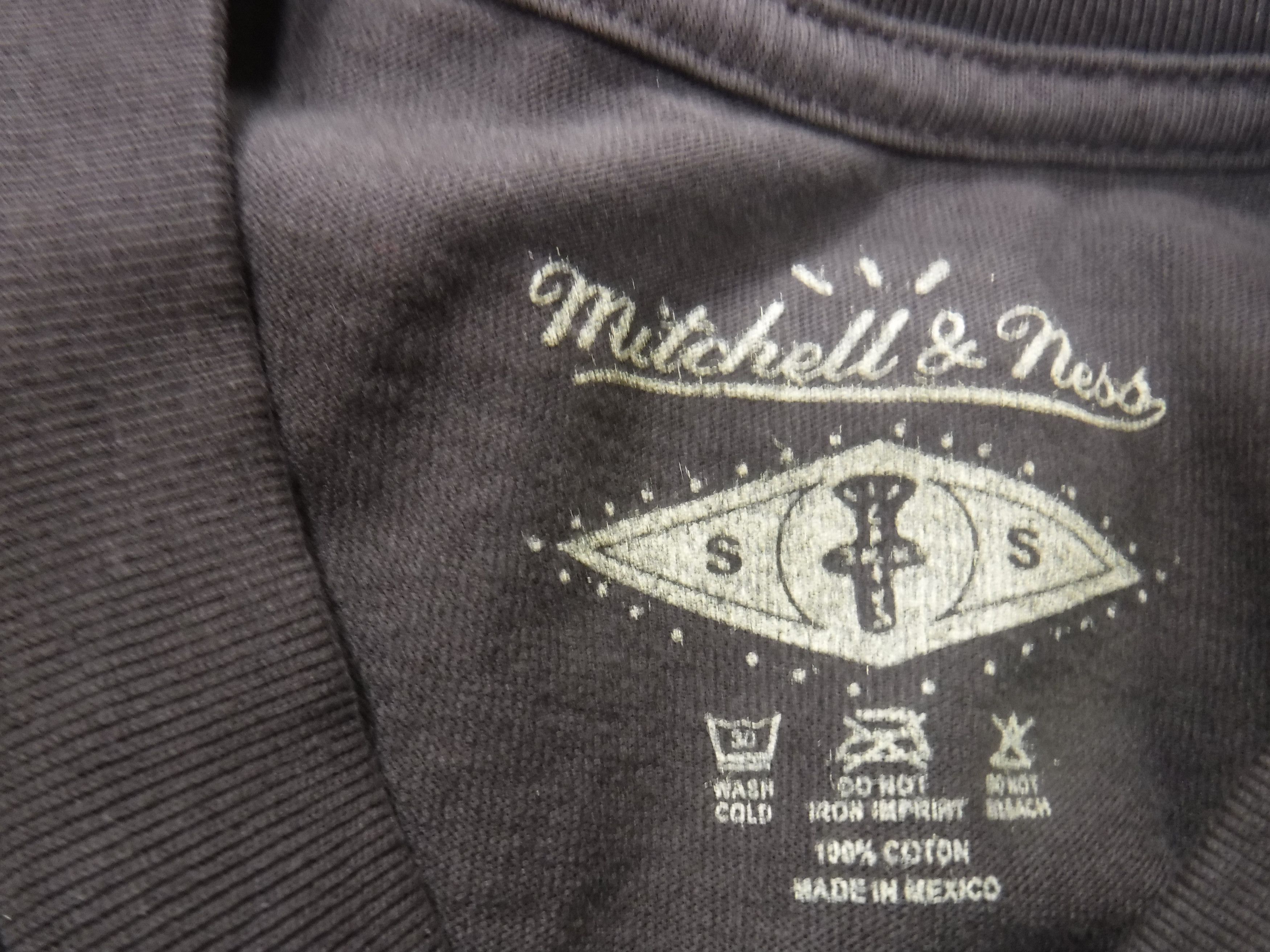 Mitchell & Ness × Travis Scott Mitchell & Ness T-shirt Boston University - S Size US S / EU 44-46 / 1 - 2 Thumbnail