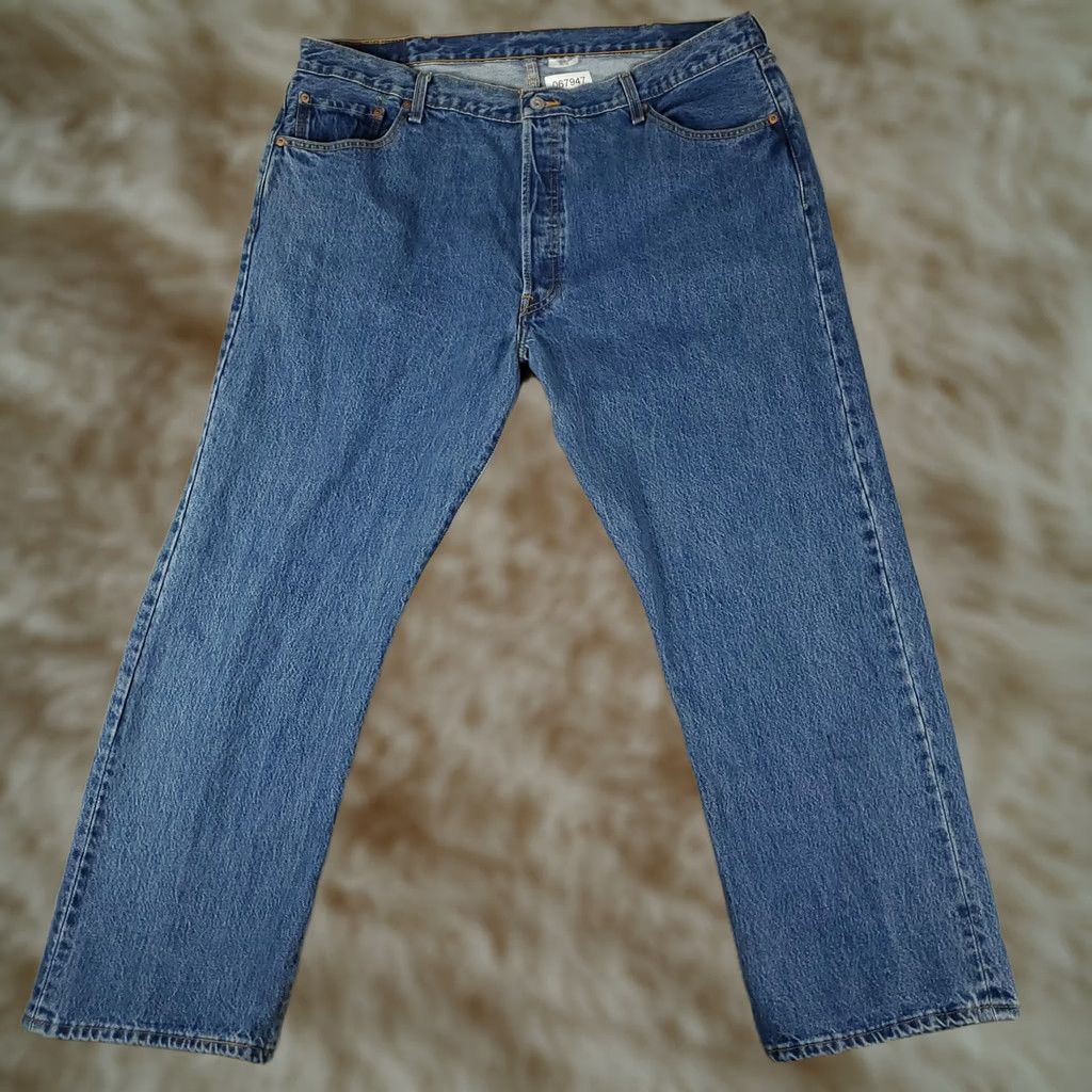 Levi's Levi's 501 Jeans Mens Size 42x30 Blue Button Fly Straight Denim Pants Regular Size US 42 / EU 58 - 1 Thumbnail