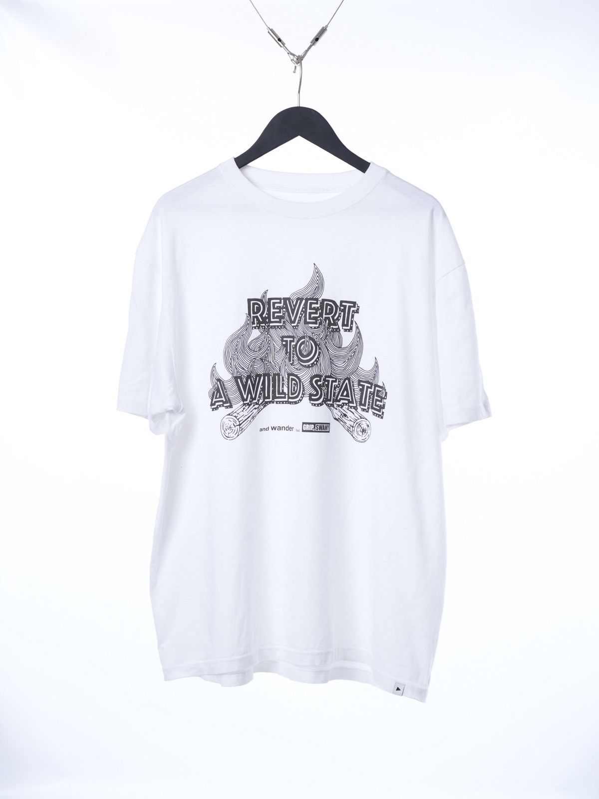And Wander And Wander Graphic T-Shirt Size 5 Size US XXL / EU 58 / 5 - 1 Thumbnail